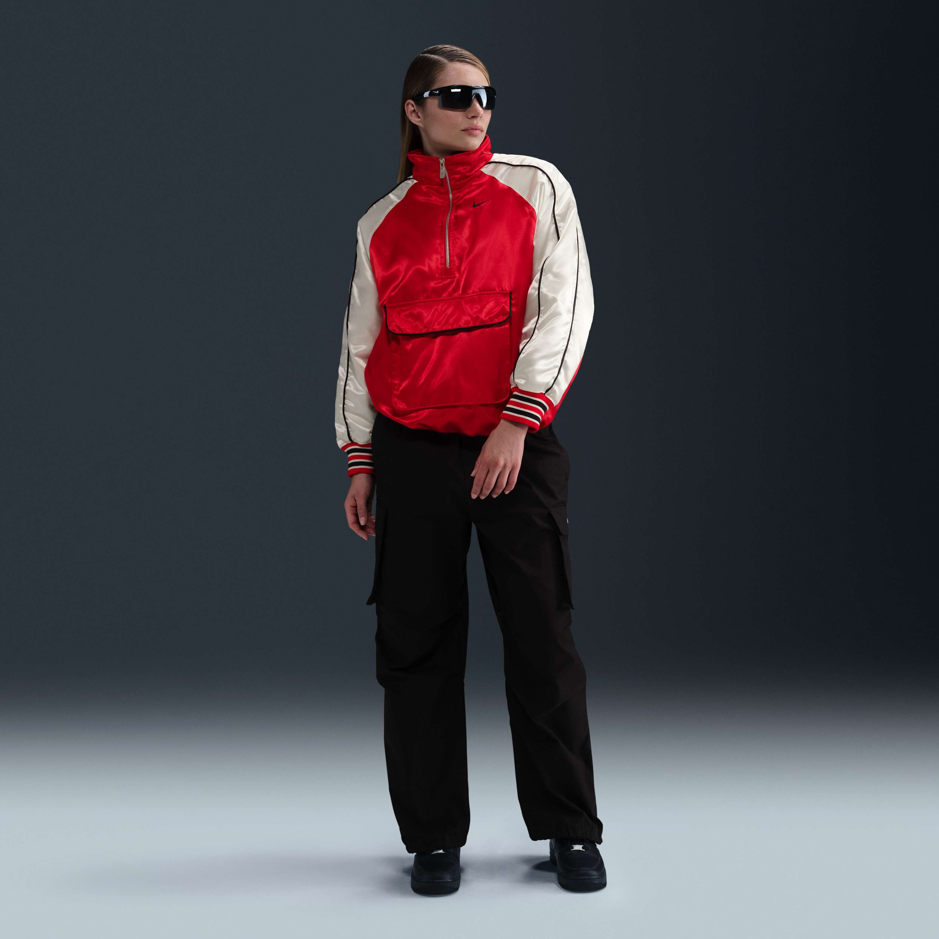 نايكي سبورتسوير ستريت image number 3