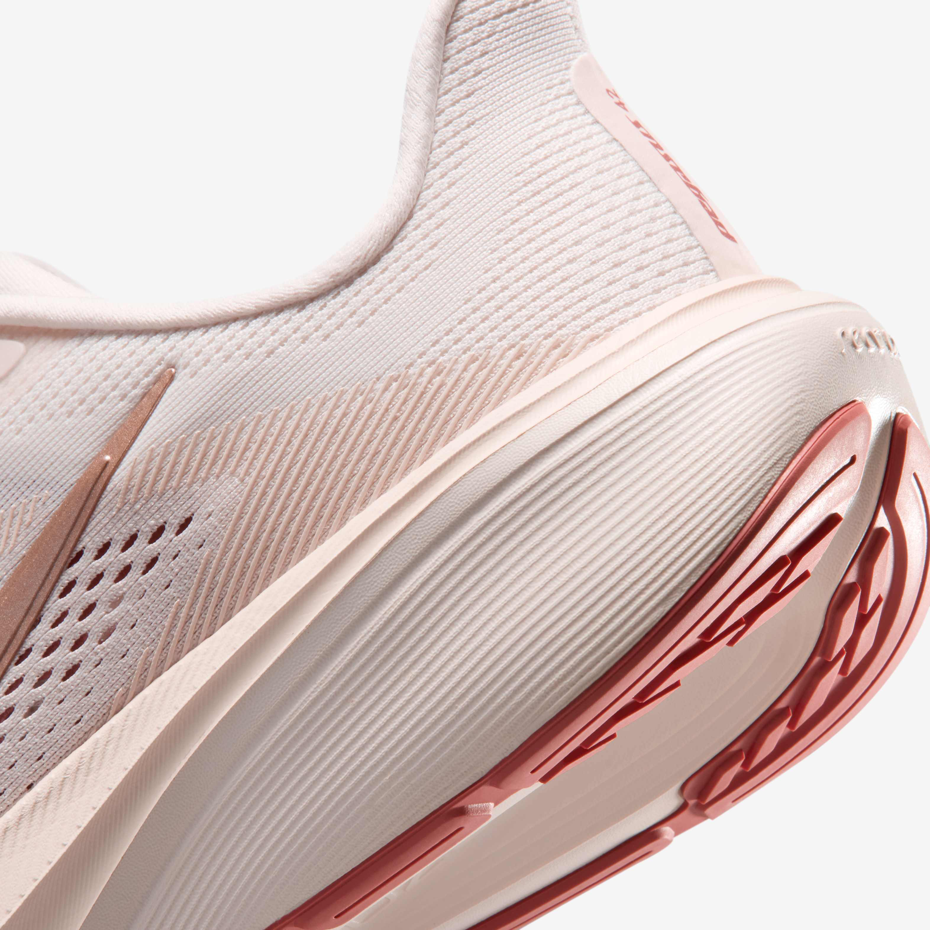 Nike Pegasus 42 image number 18
