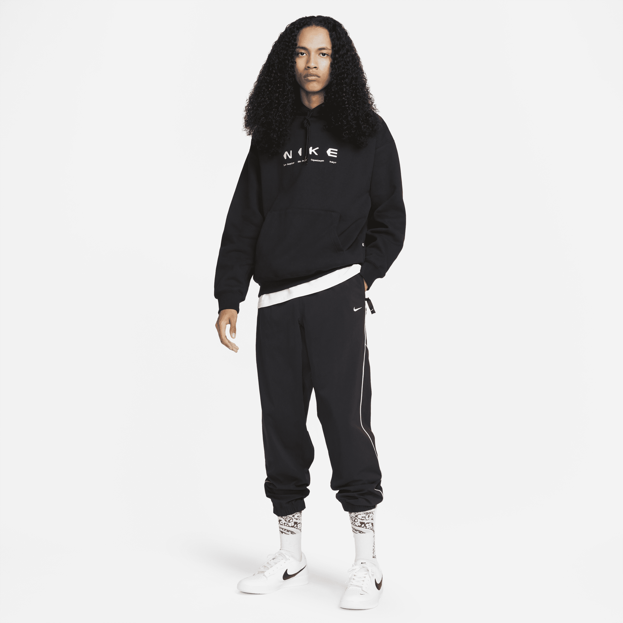 Shop SB Rugged Skate Tracksuit Bottoms Nike KSA