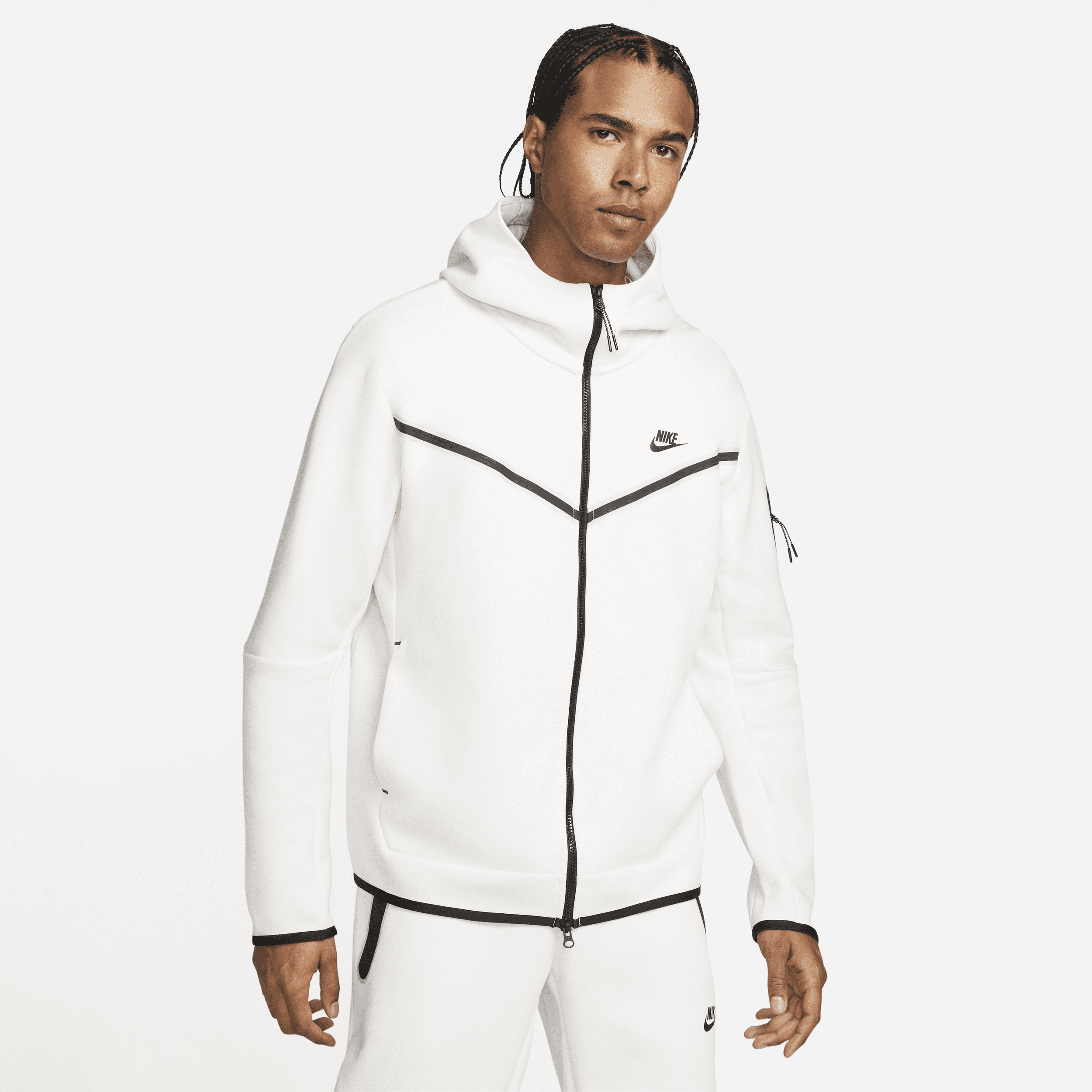 Nike sales tech f