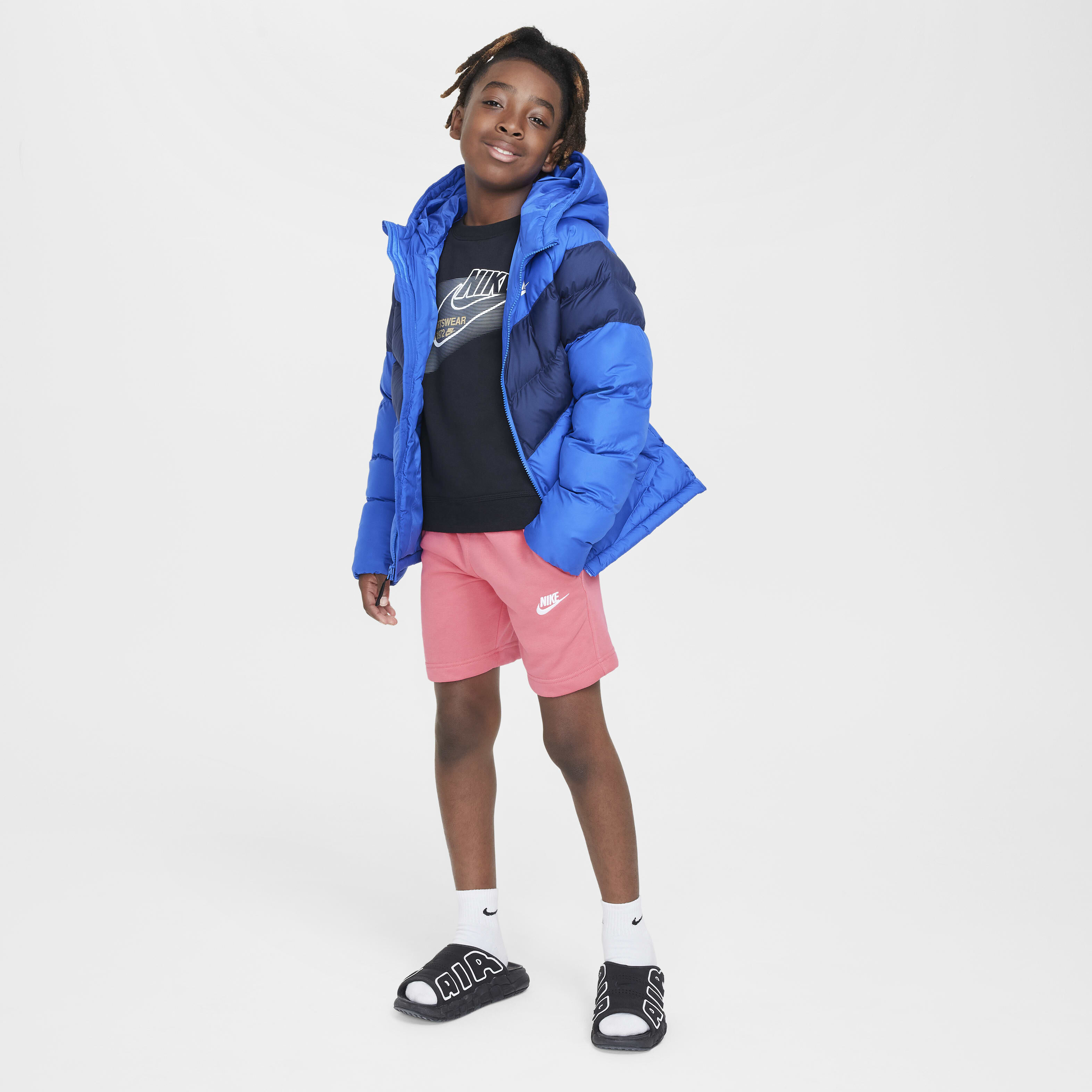 Nike Sportswear Standard Issue image number 4