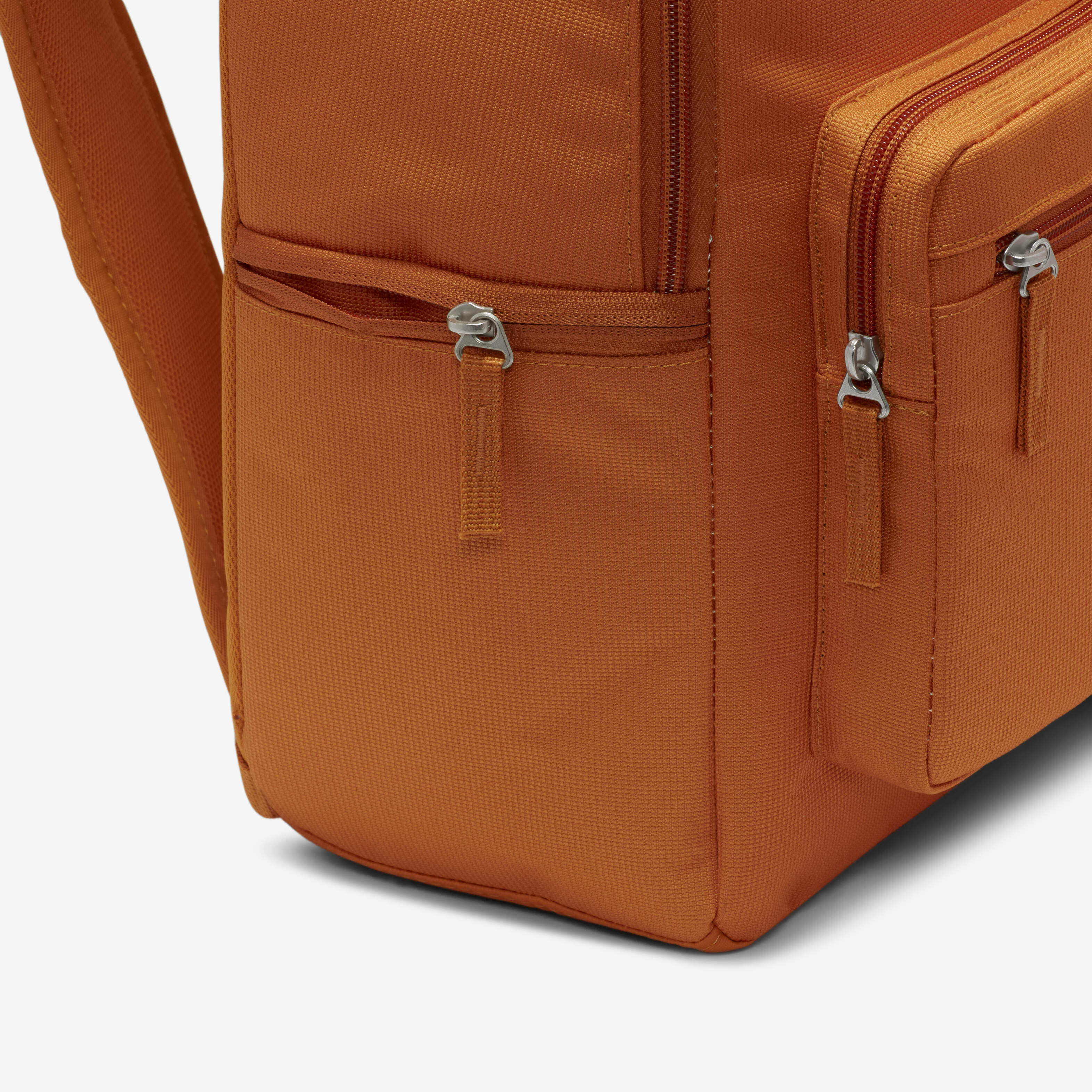 نايكي هيريتج image number 7