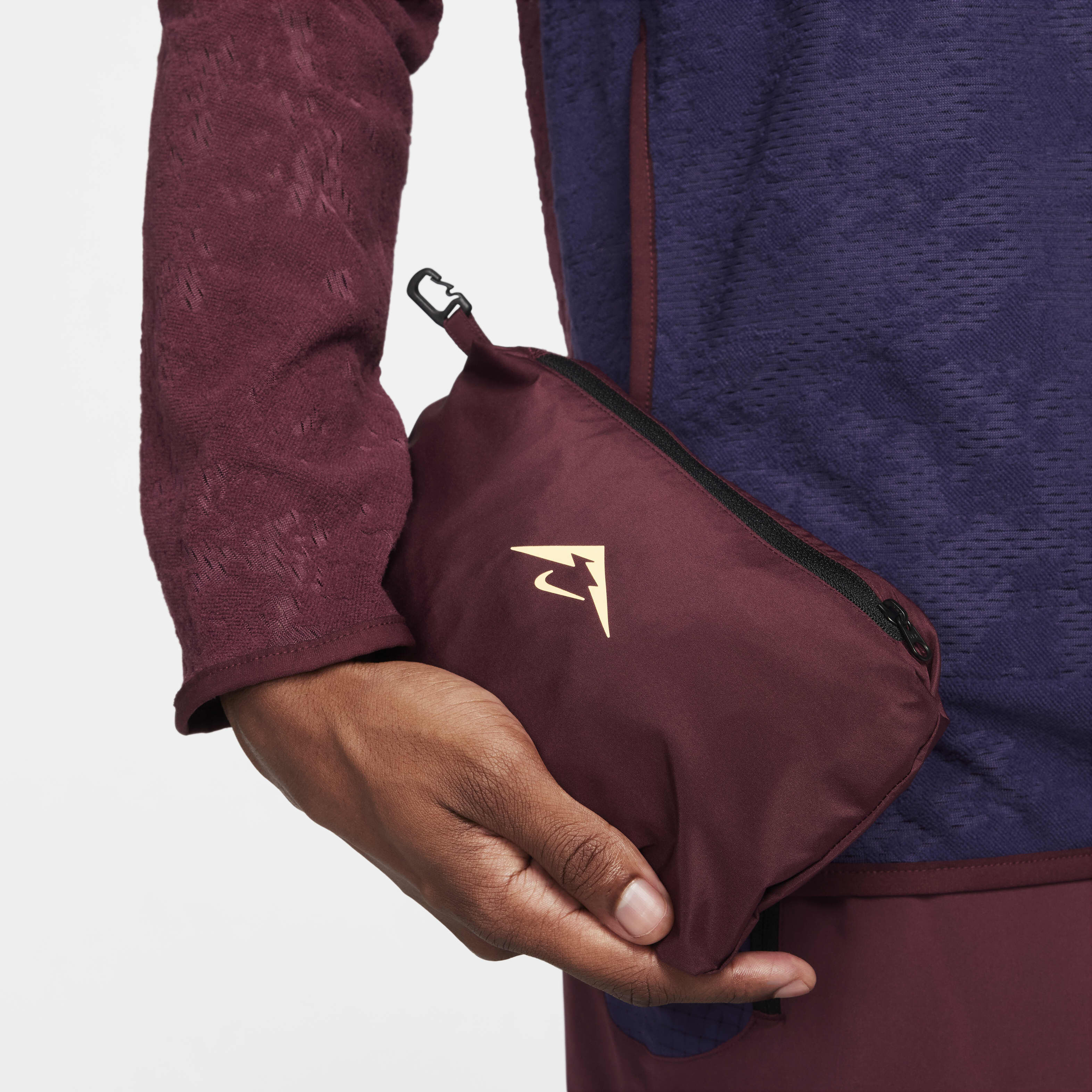 نايكي تريل 'كوزميك بيكس' جور-تيكس انفينيوم image number 9