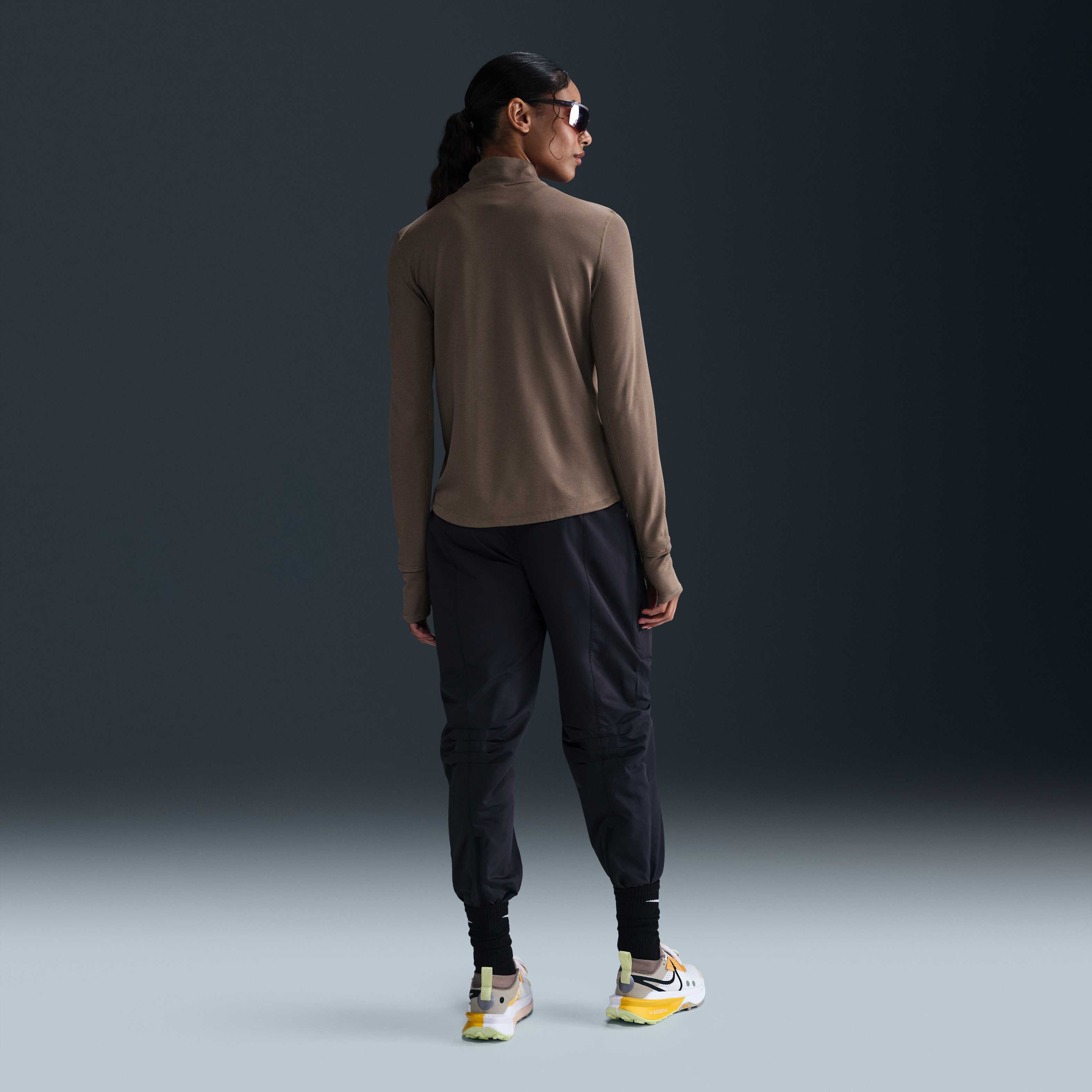 نايكي تريل image number 4