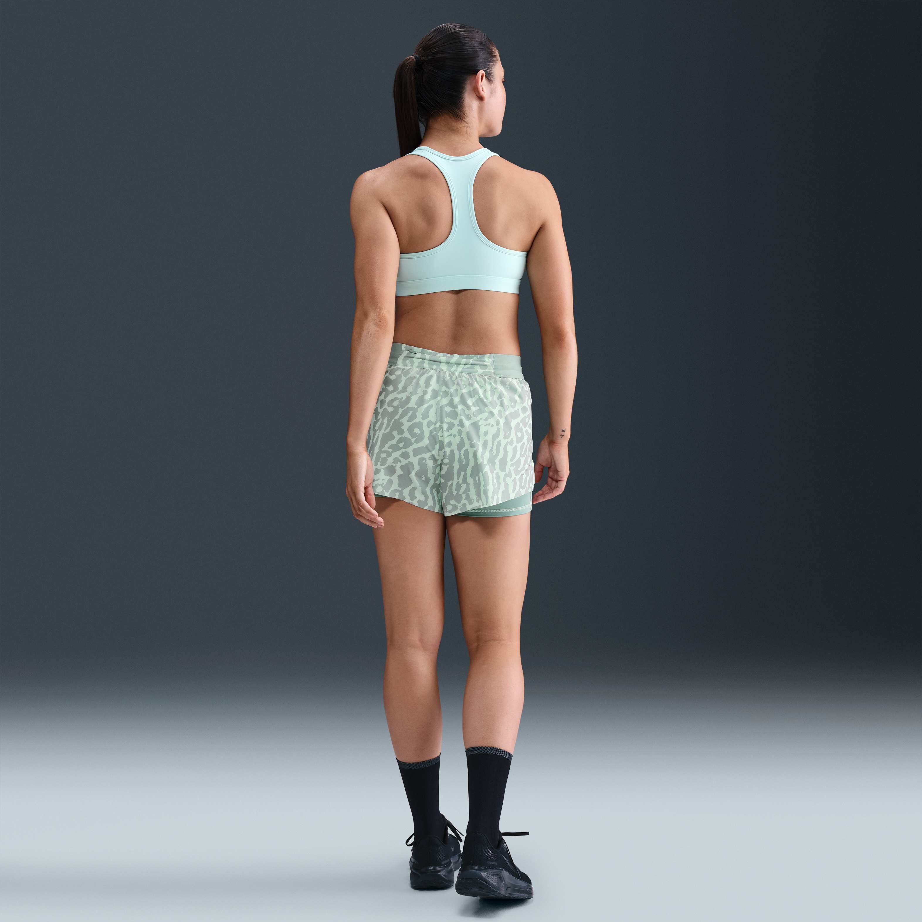 Nike Swift image number 3