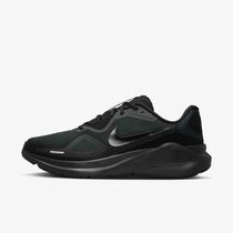 Nike Structure 26