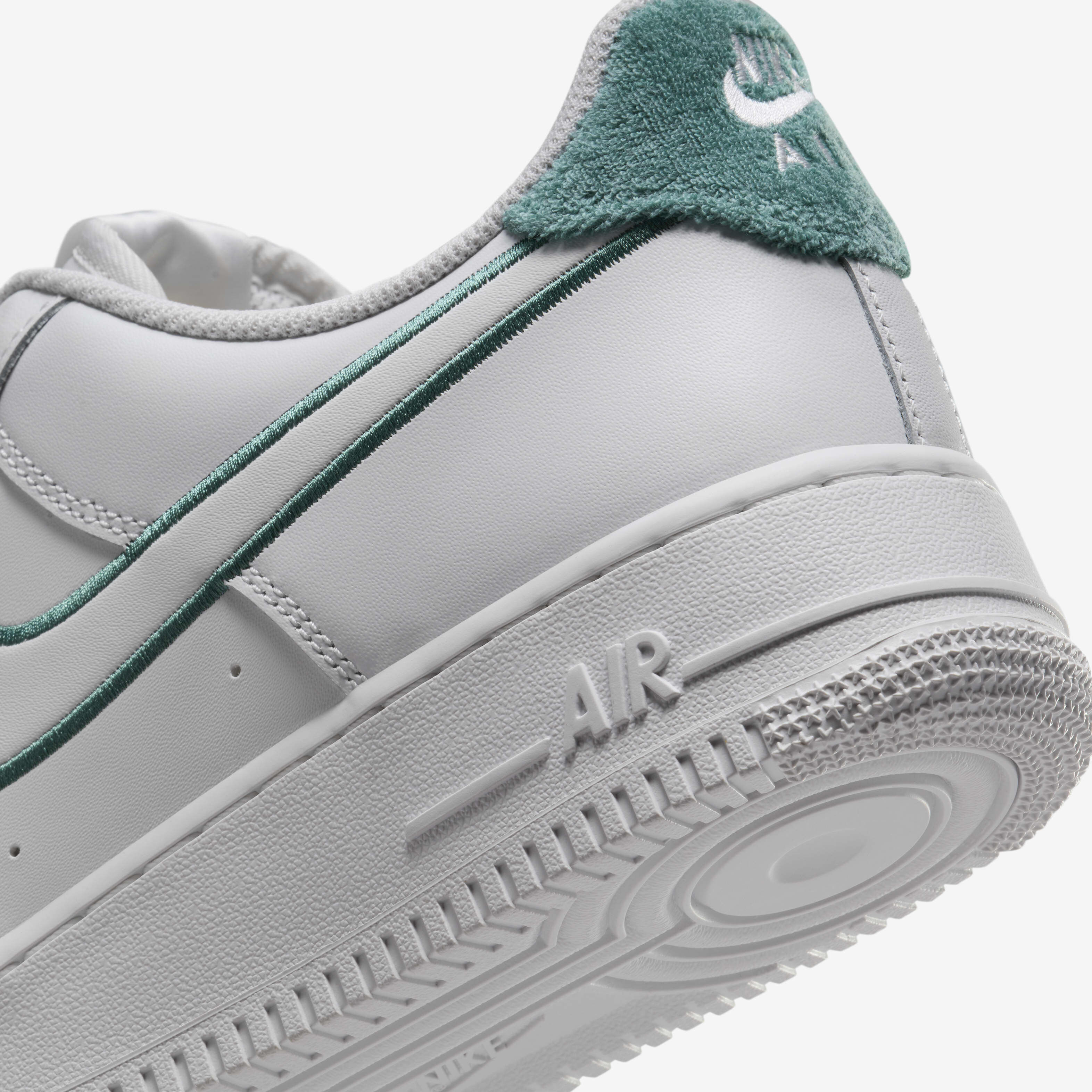 Buy Nike Air Force 1 '07 LV8 Men's Shoes - Summit White Buy Nike Air Force 1 '07 LV8 Men's Shoes - Summit White