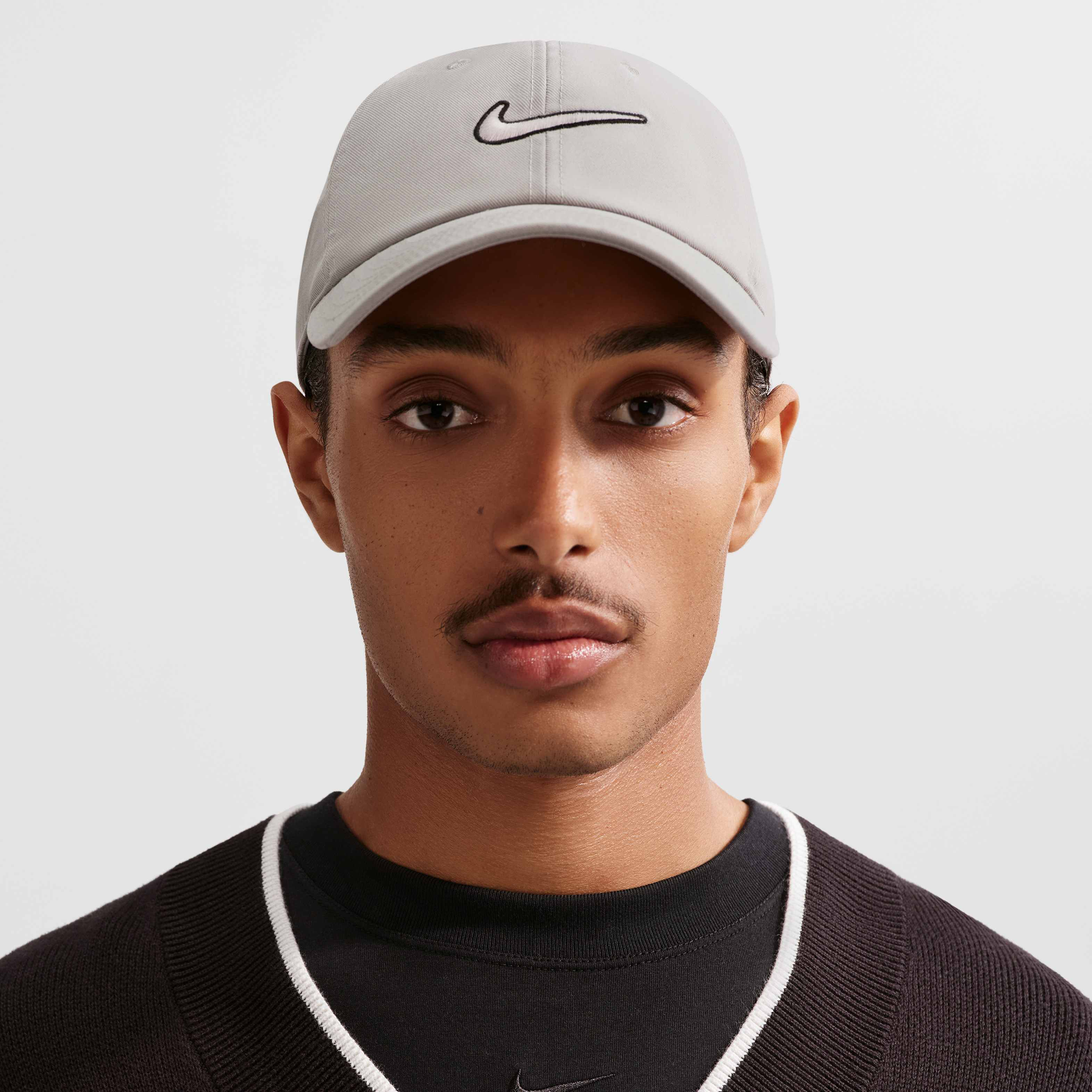 Nike Club image number 0