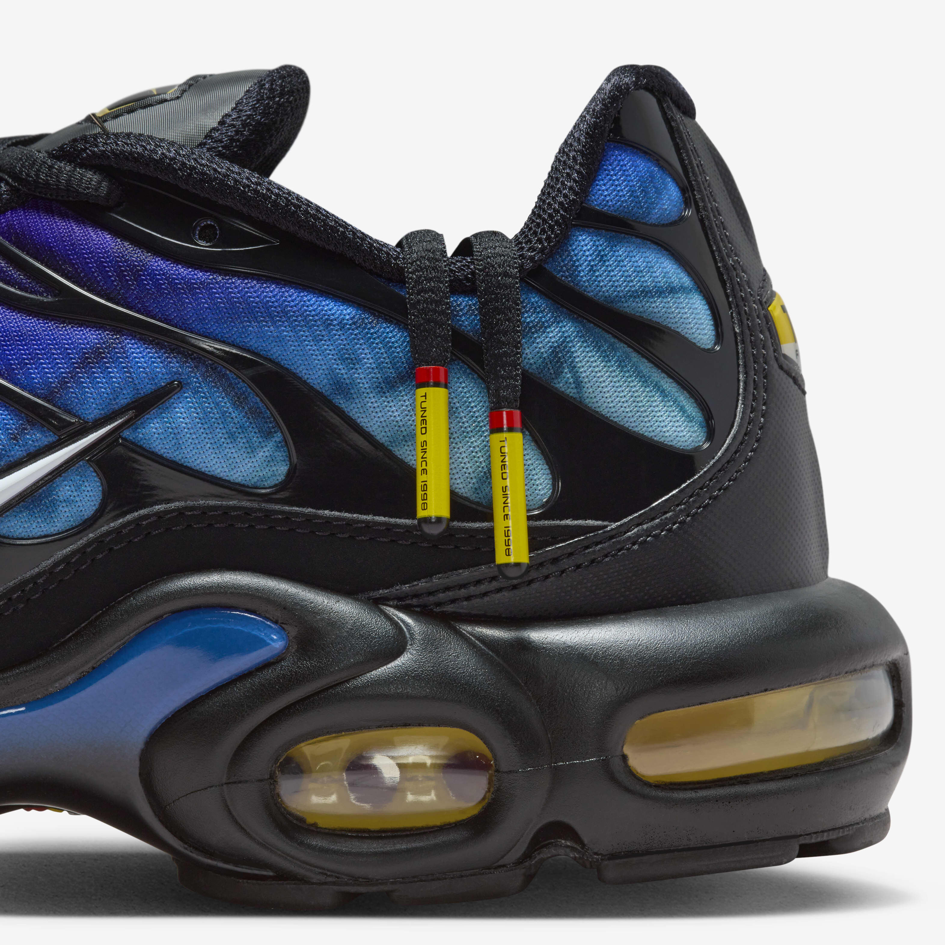 Nike Air Max Plus image number 9