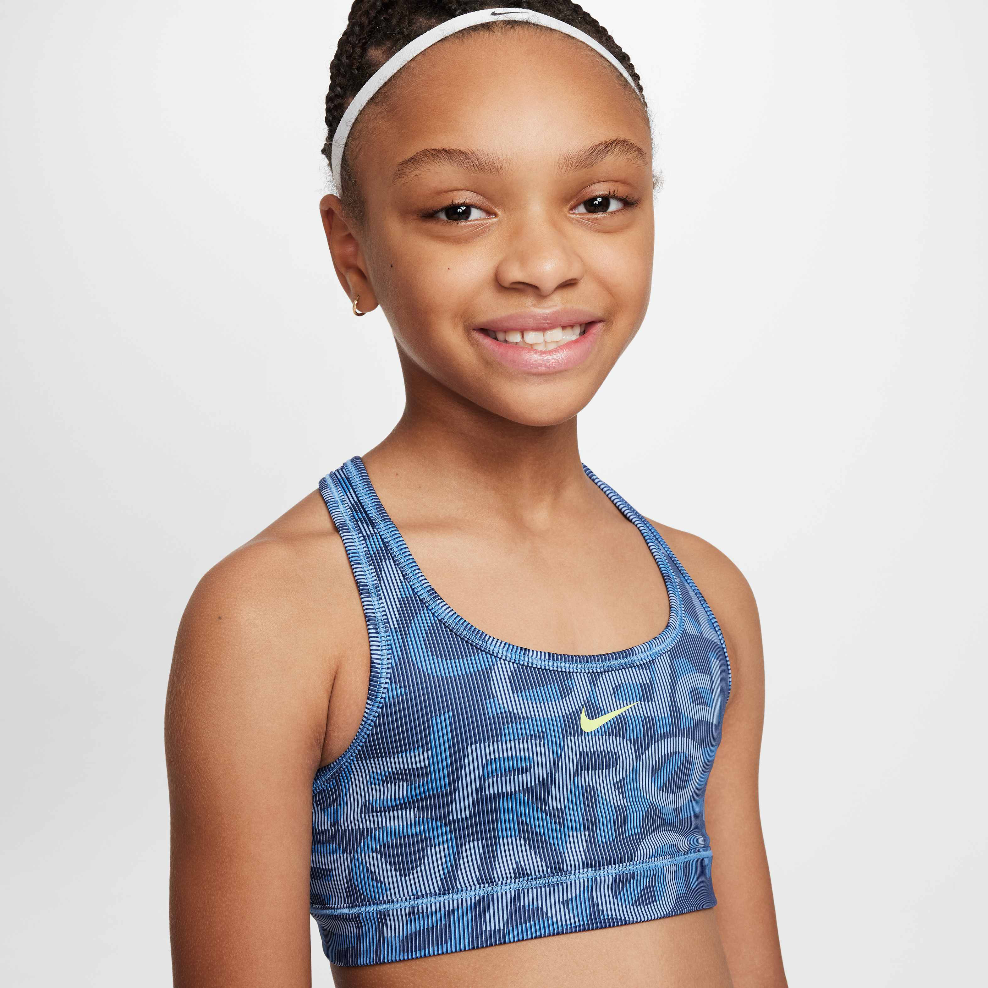 Nike Pro image number 2