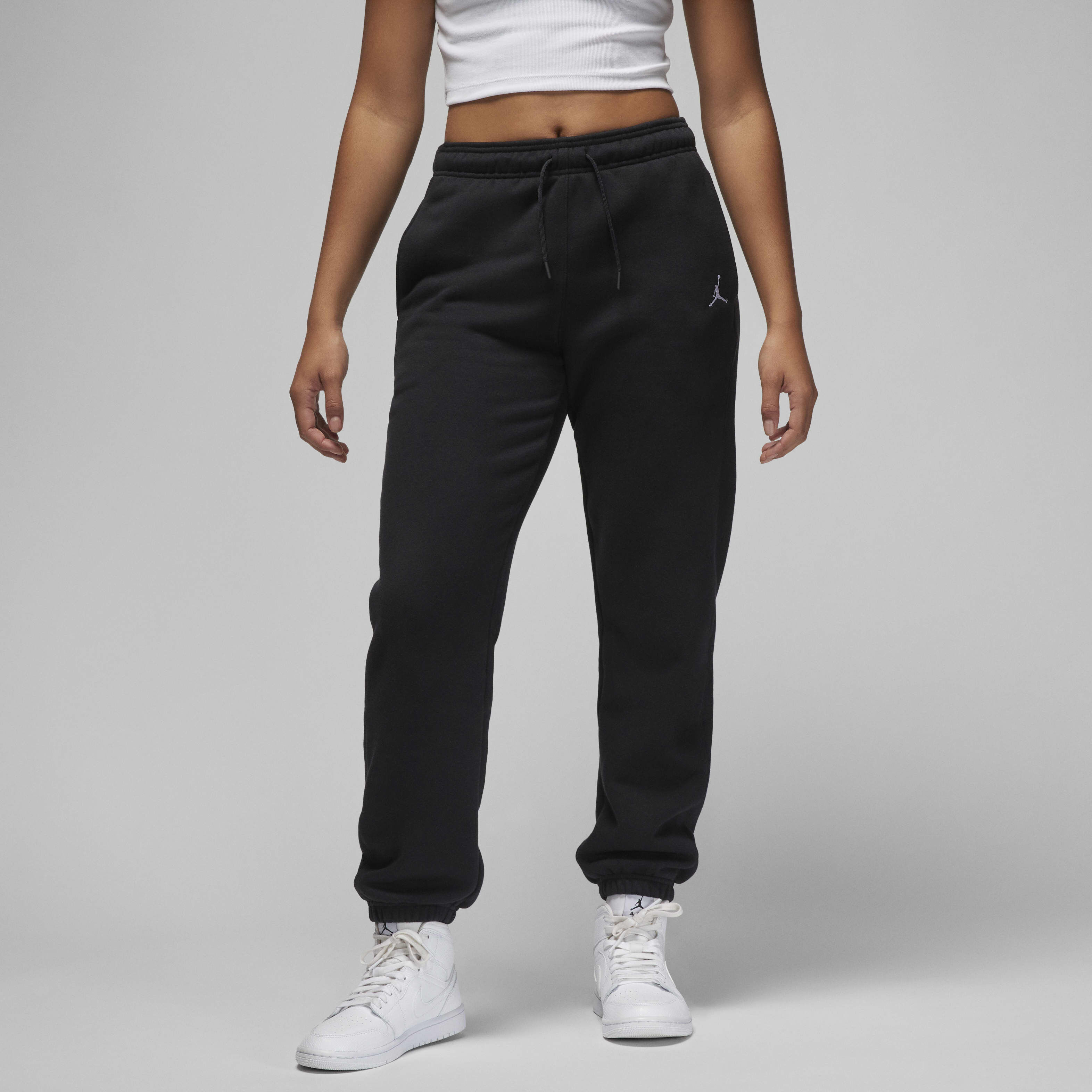 Buy Jordan Brooklyn Fleece Women s Trousers Nike Saudi Official