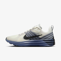Nike Lunar Roam