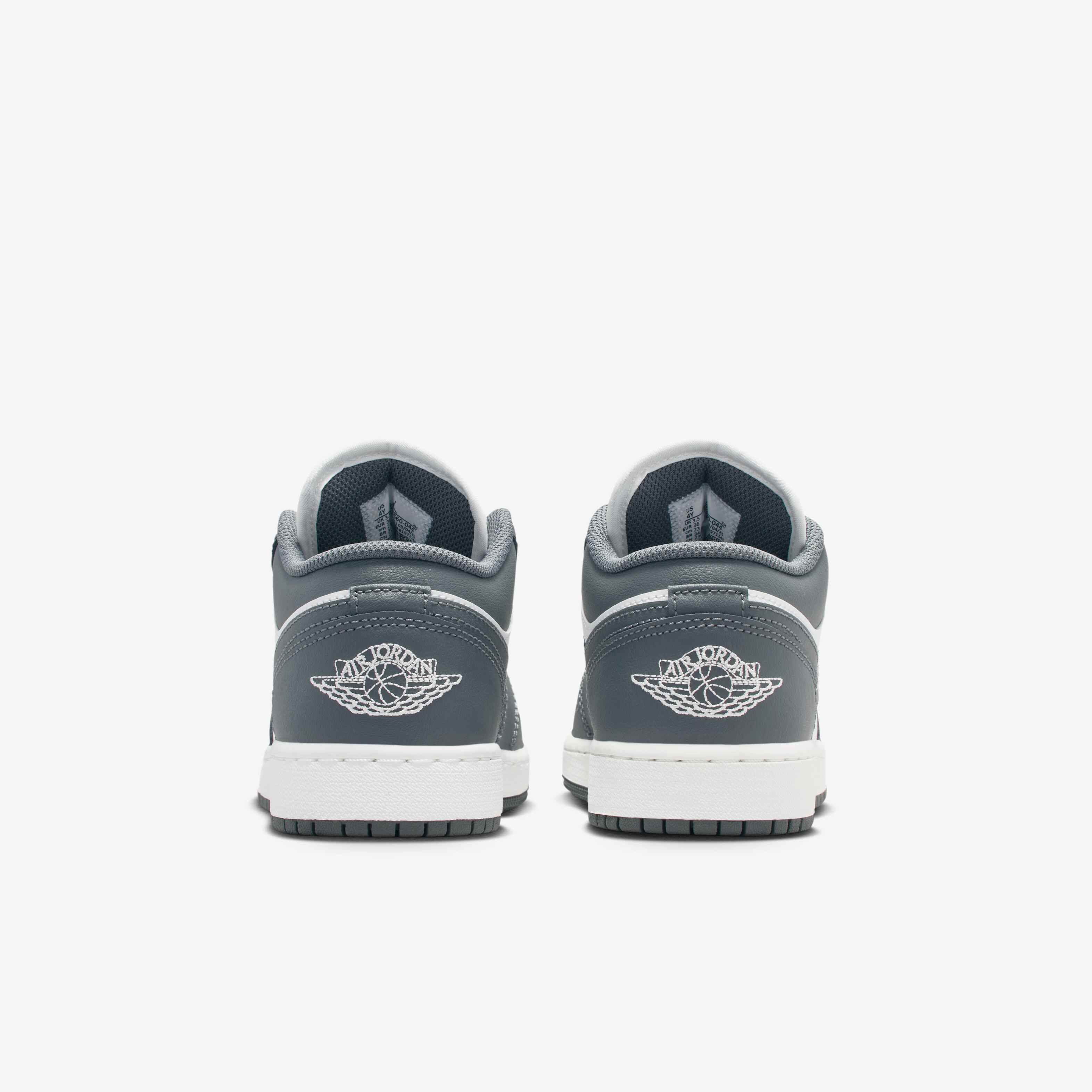 اير جوردن 1 لو image number 5