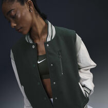Nike Sportswear Destroyer