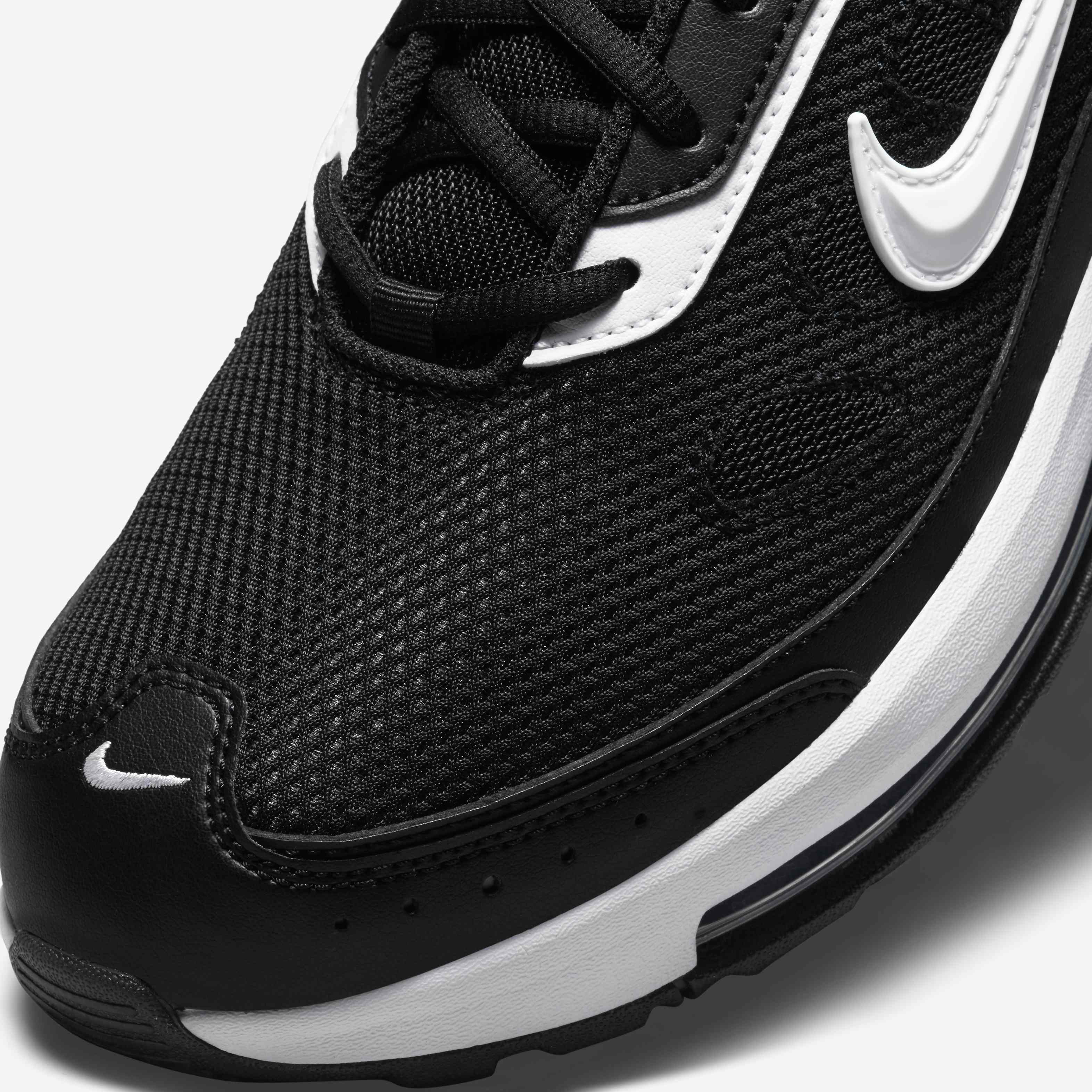 Nike Air Max AP image number 7