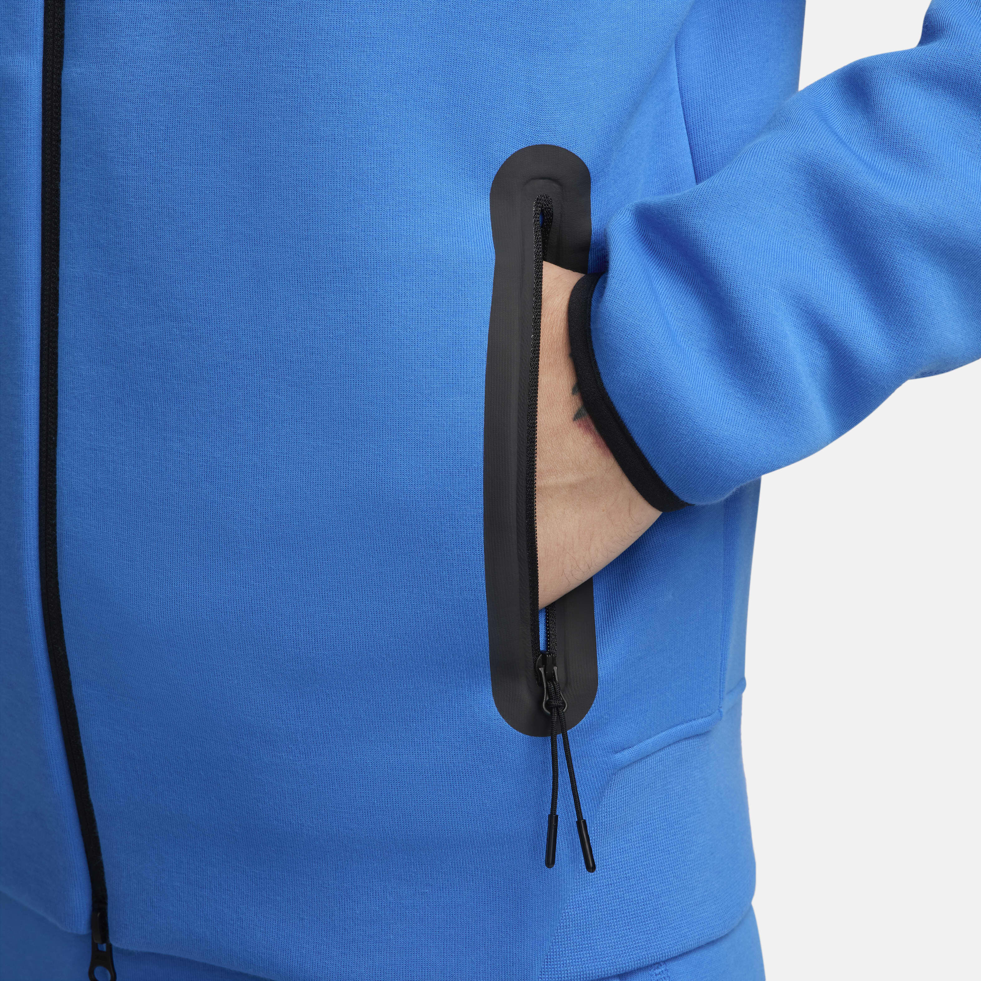 نايكي سبورتسوير تك فليس ويندرانر image number 7