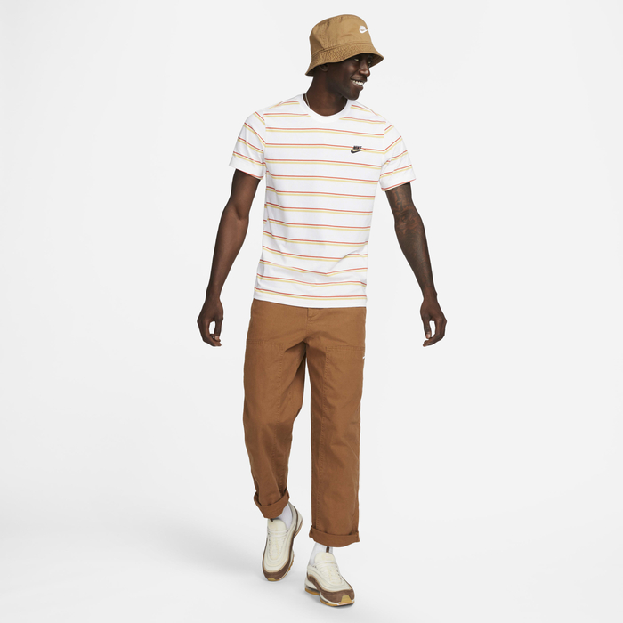 Nike Sportswear Club image number 4 Nike Sportswear Club image number 4