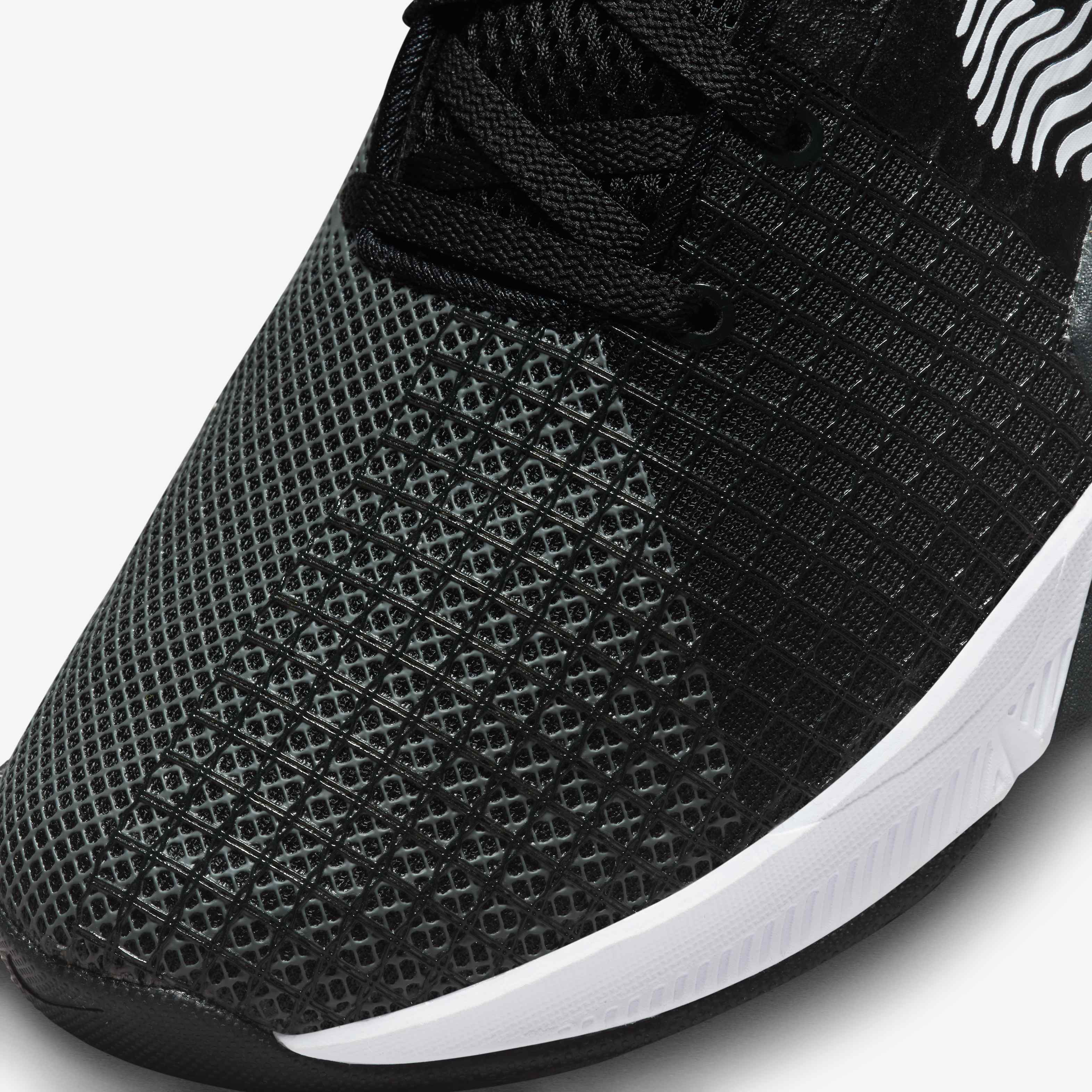 Nike Metcon 8 image number 6