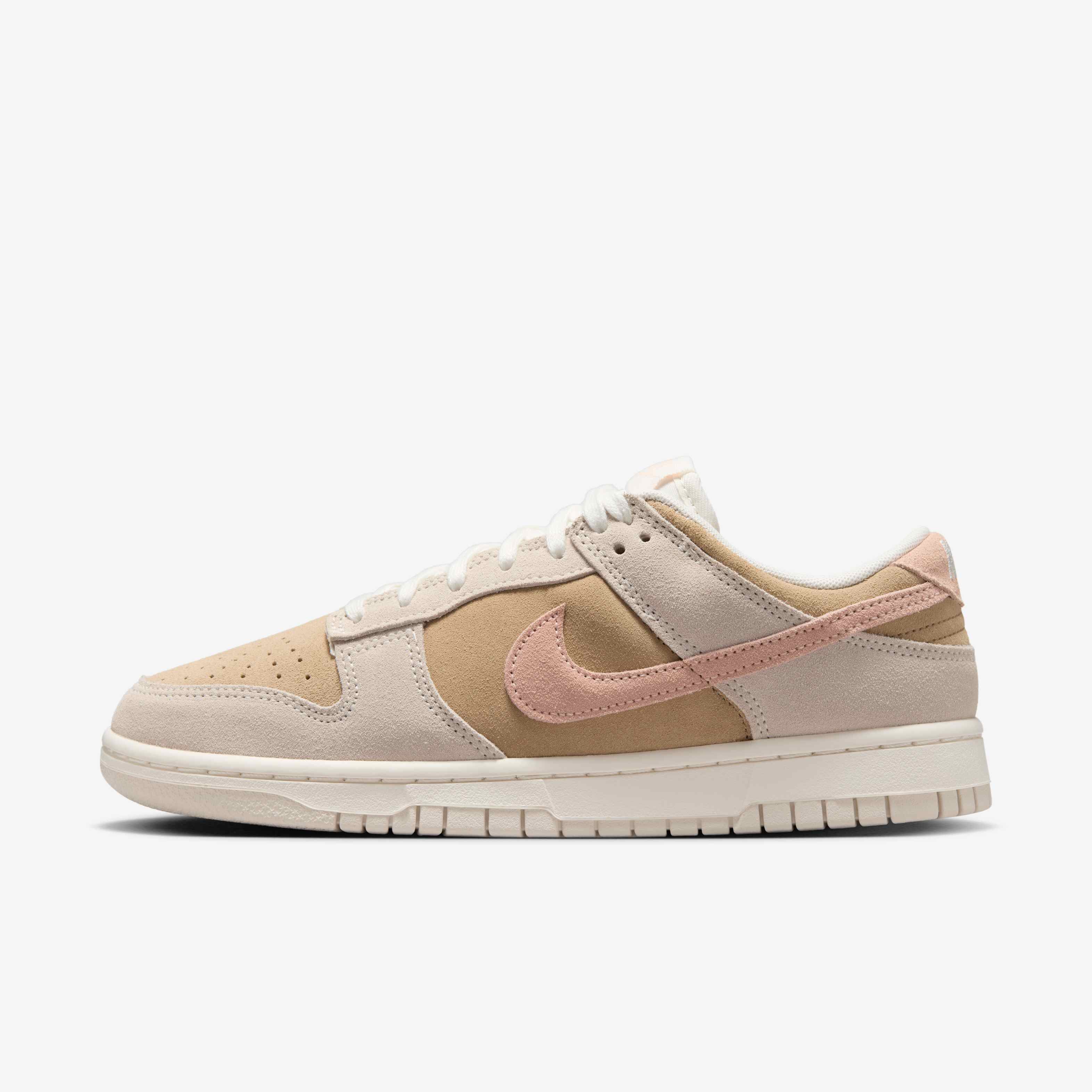 国内配送 NIKE W DUNK LOW NEXT NATURE SAIL/PARACHUTE BEIGE Nike Dunk Low Next Nature Sail Parachute Beige (Women's