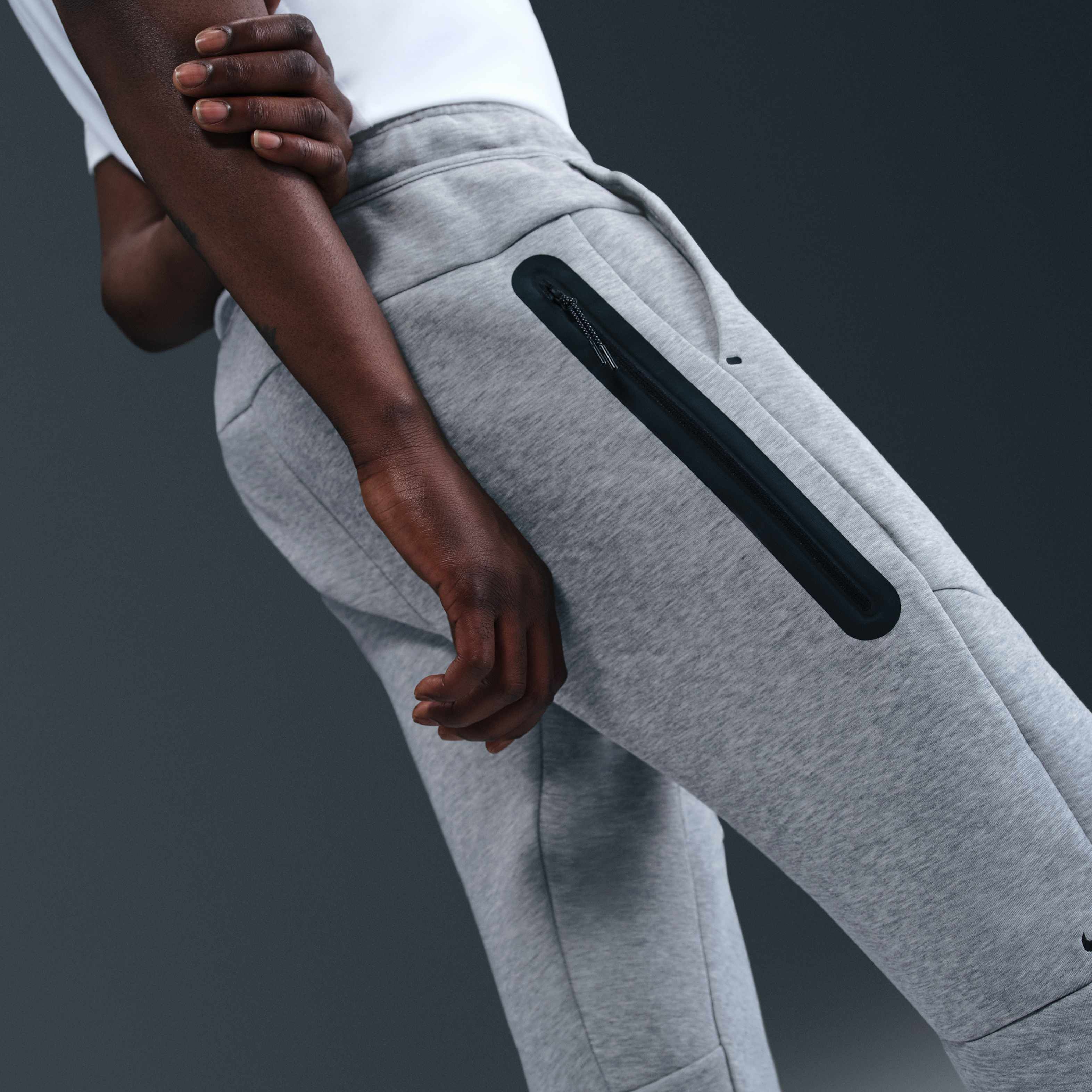 Nike Tech image number 2