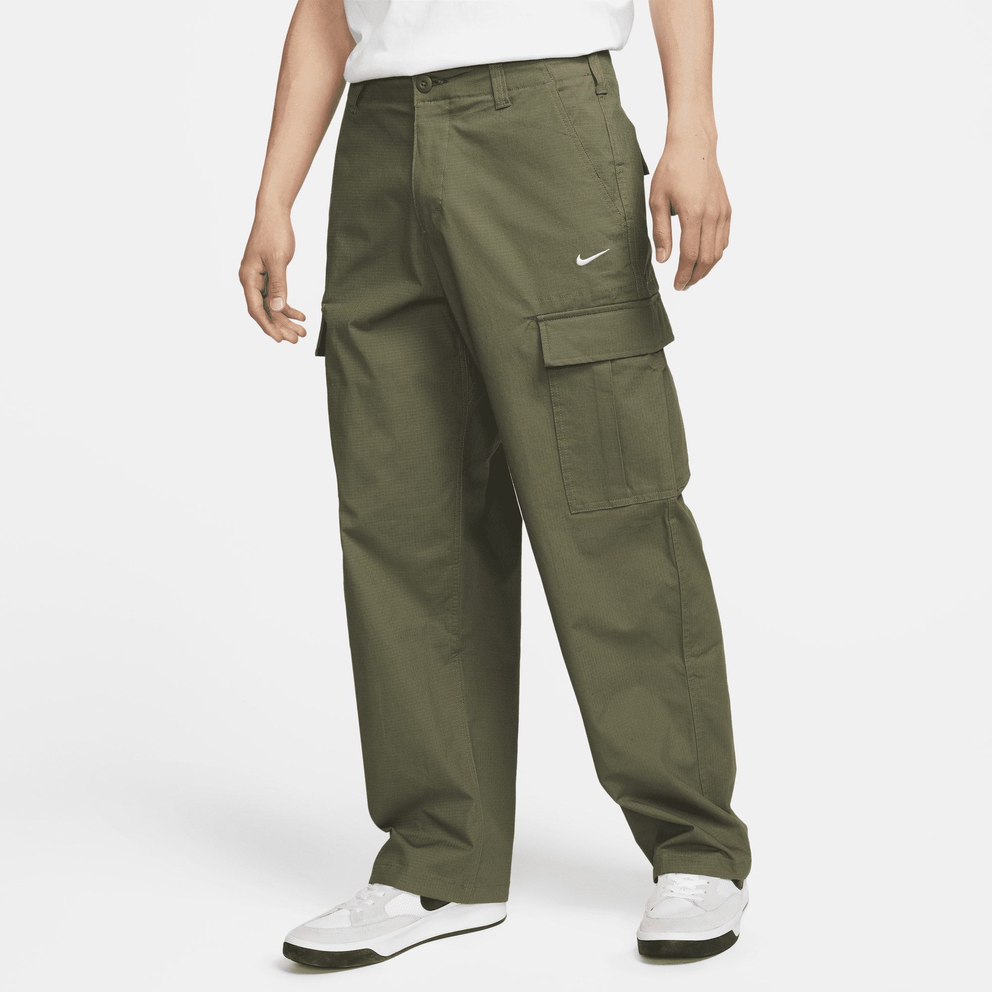 SB KearnySkate Cargo Trousers in KSA. Nike SA