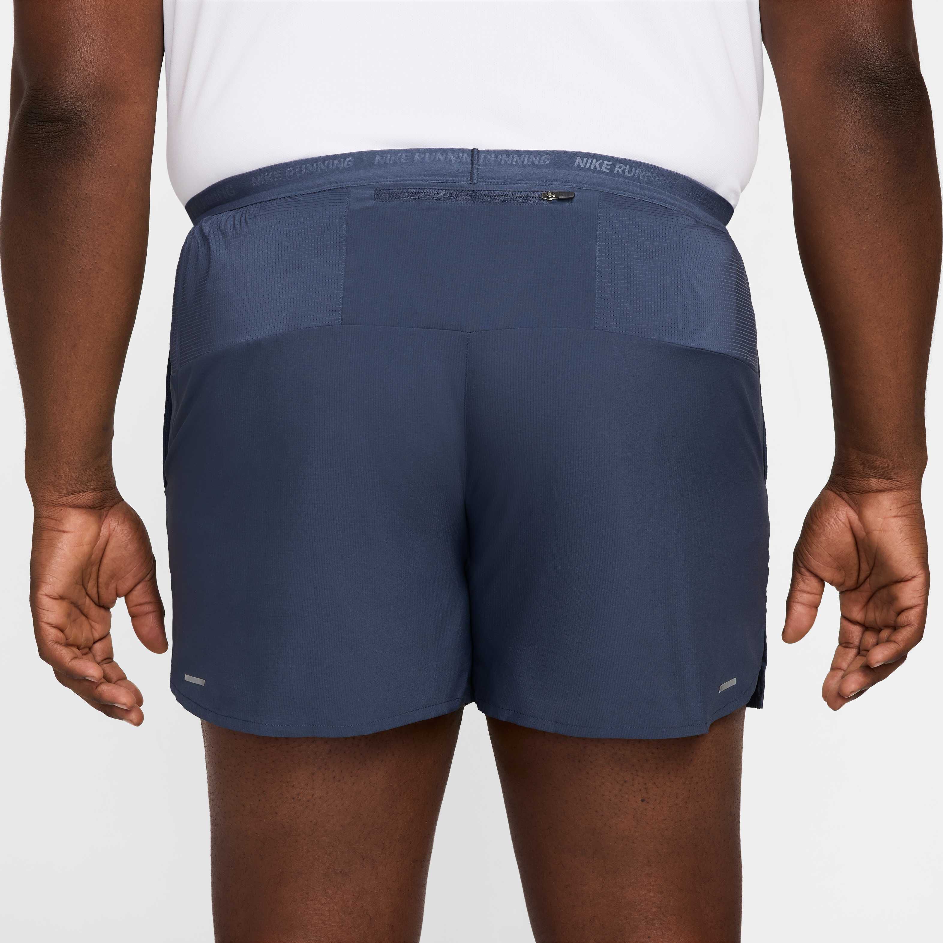 Nike Stride image number 11