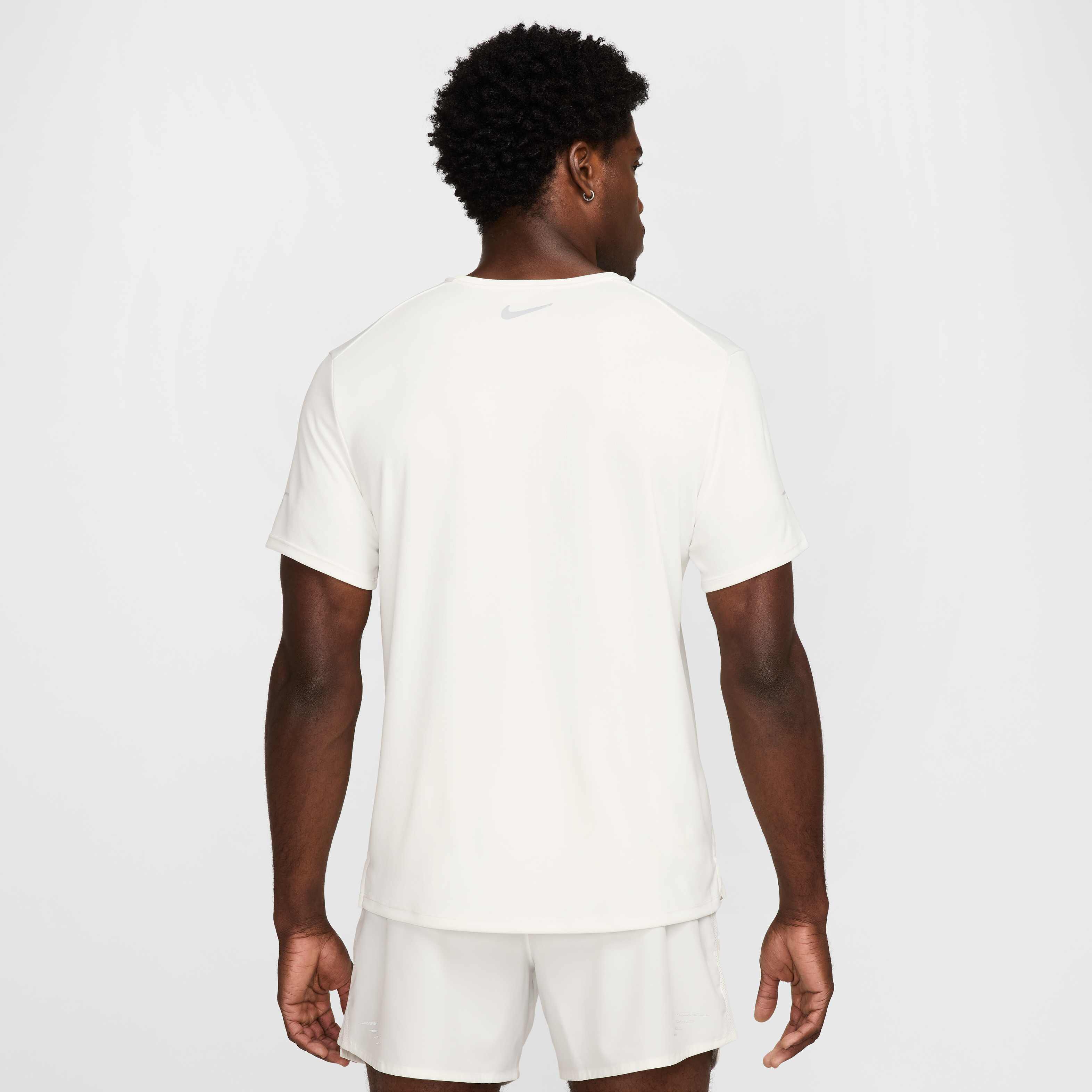 Nike Miler Flash image number 1