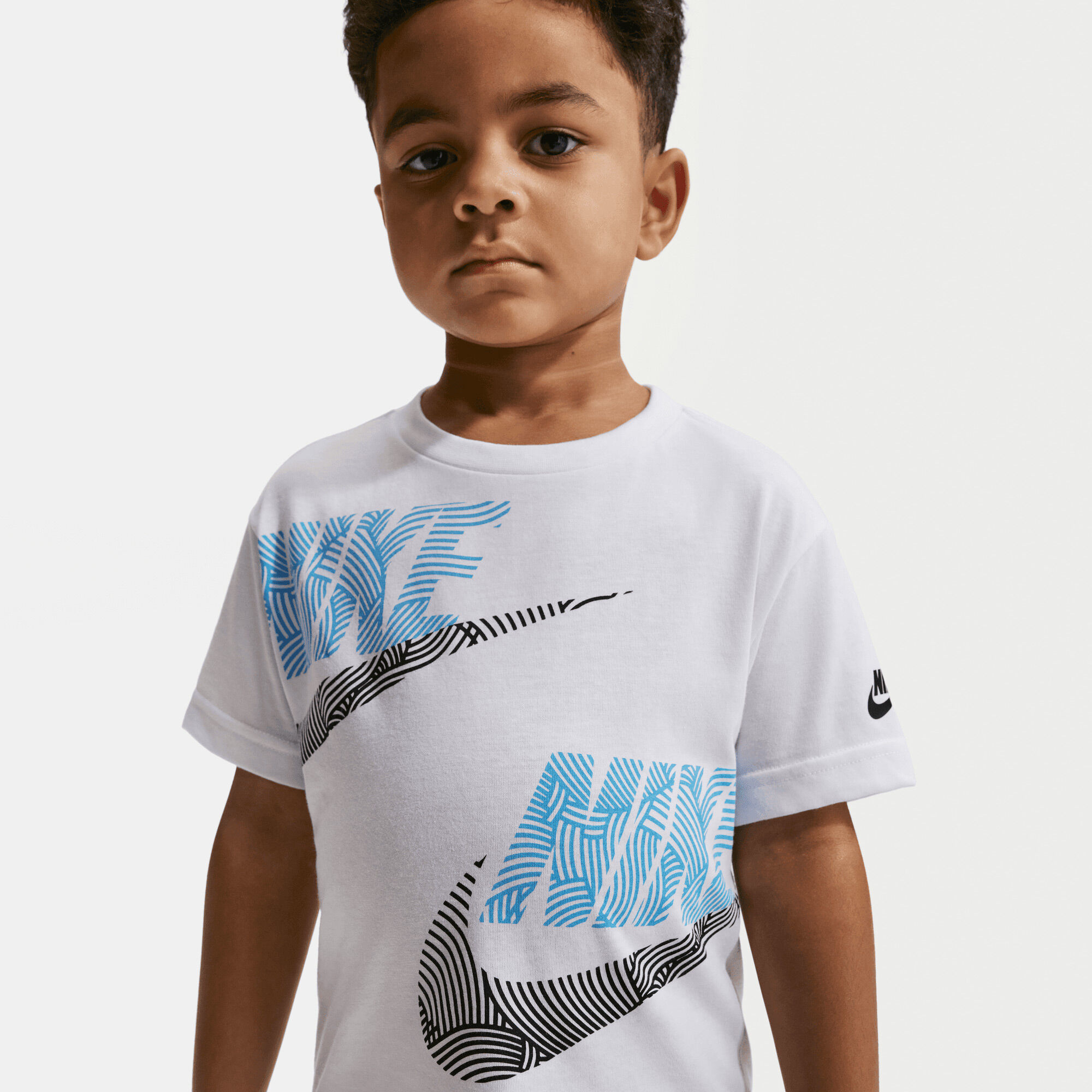 نايكي سبورتسوير إن ذا زون image number 2