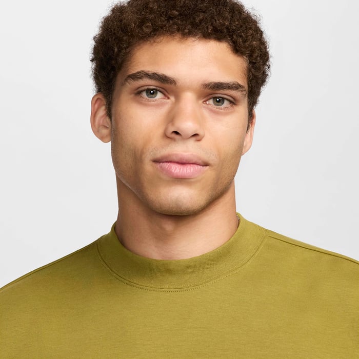 Nike Tech image number 2 Nike Tech image number 2