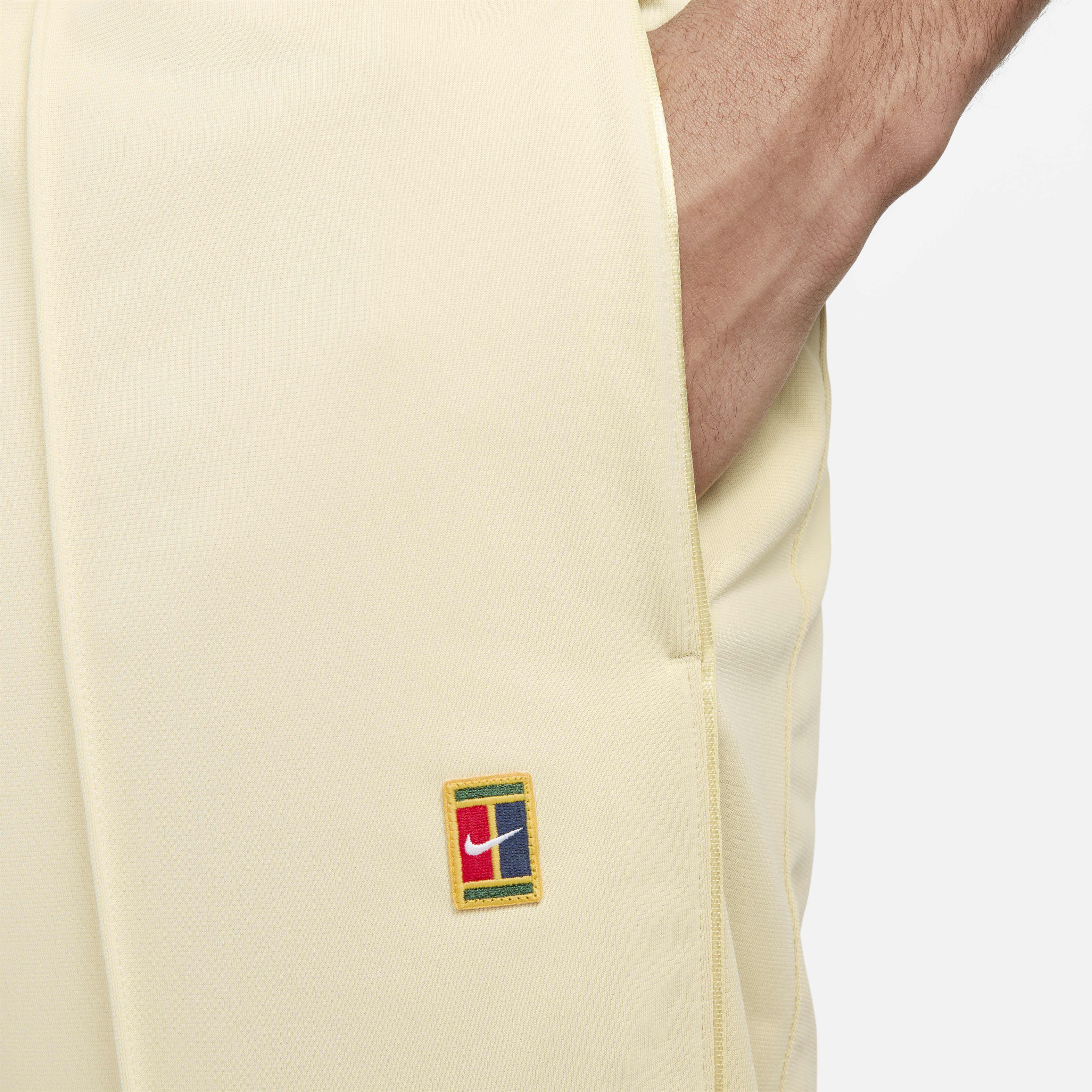 NikeCourt image number 2