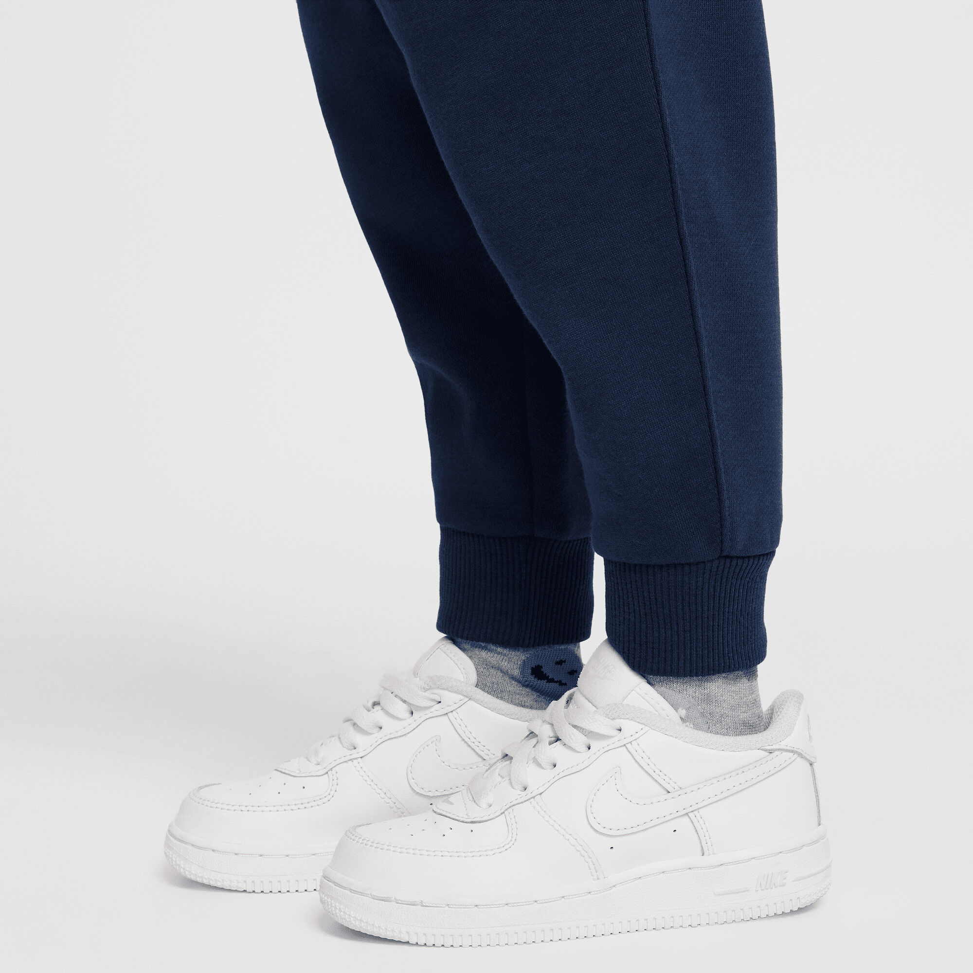 نايكي سبورتسوير كلوب image number 3