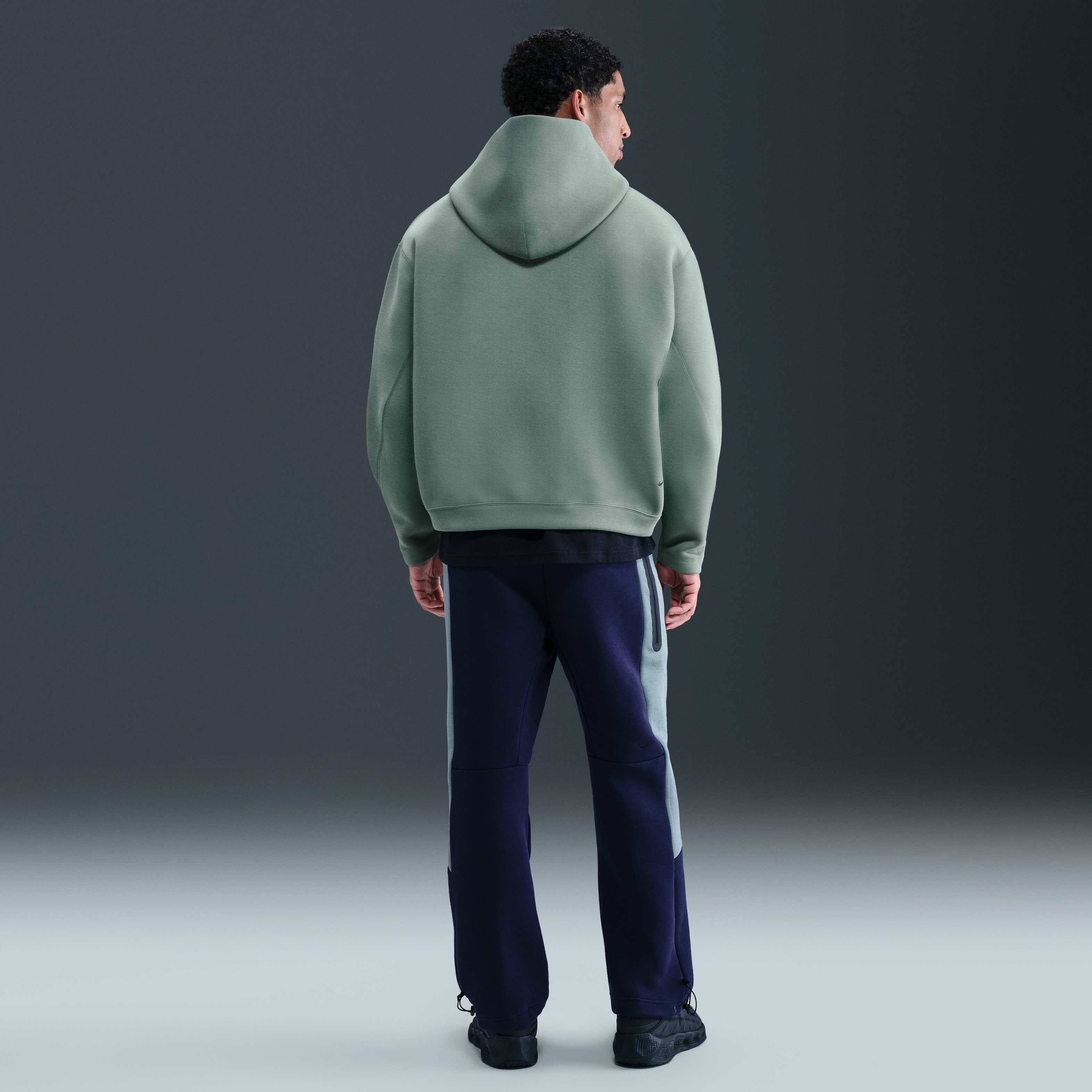 Nike Tech image number 4