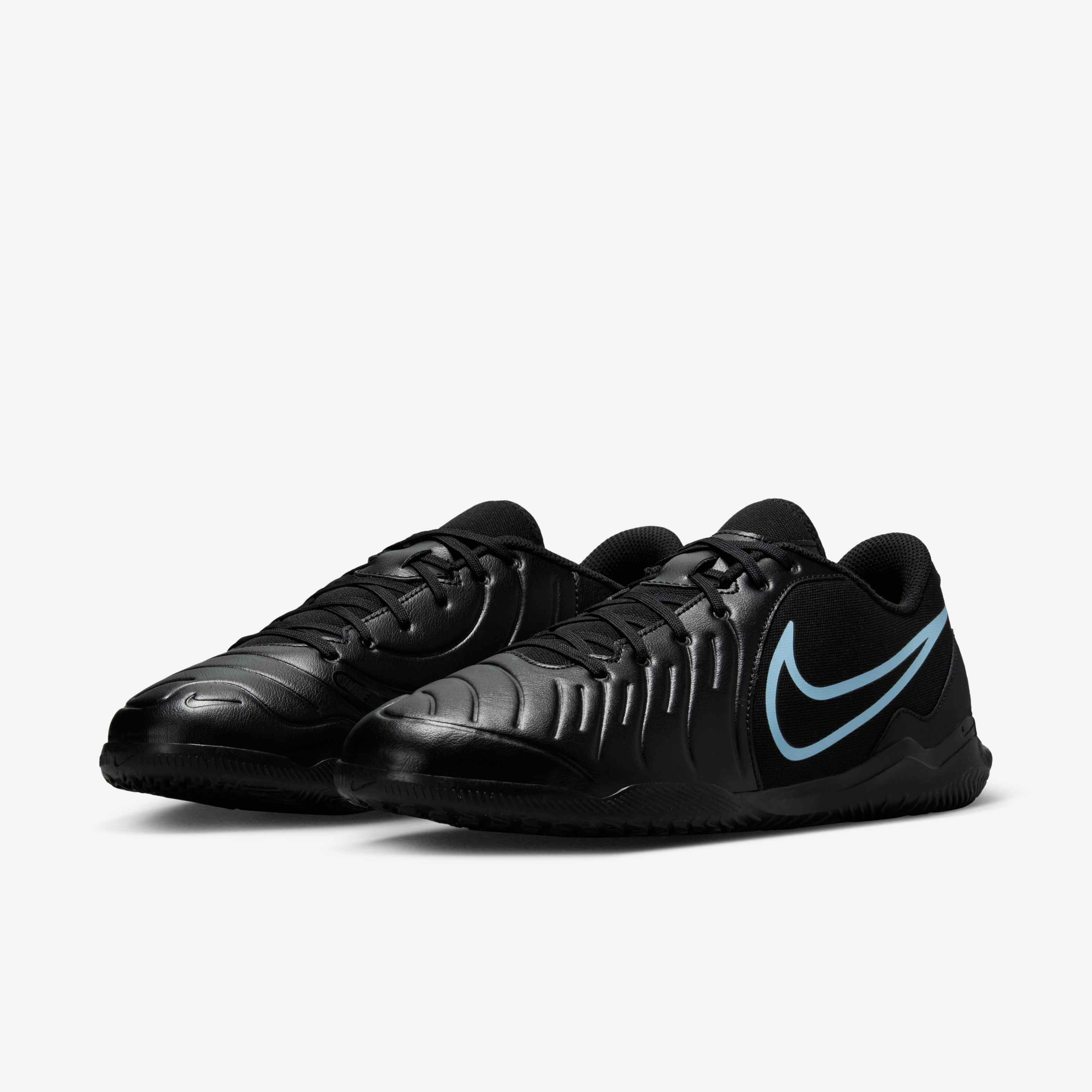 Nike Tiempo Legend 10 Club image number 4