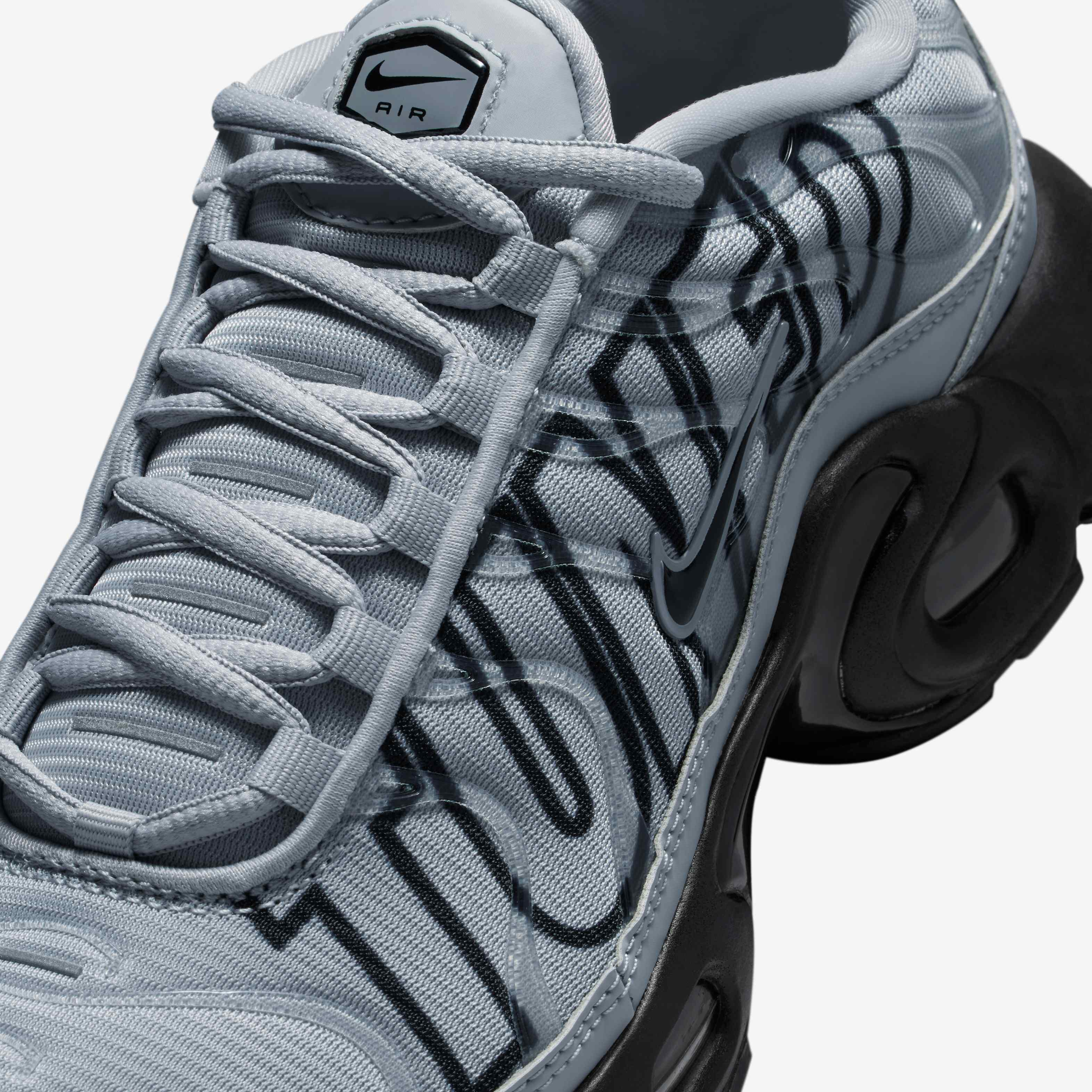 Nike Air Max Plus image number 6