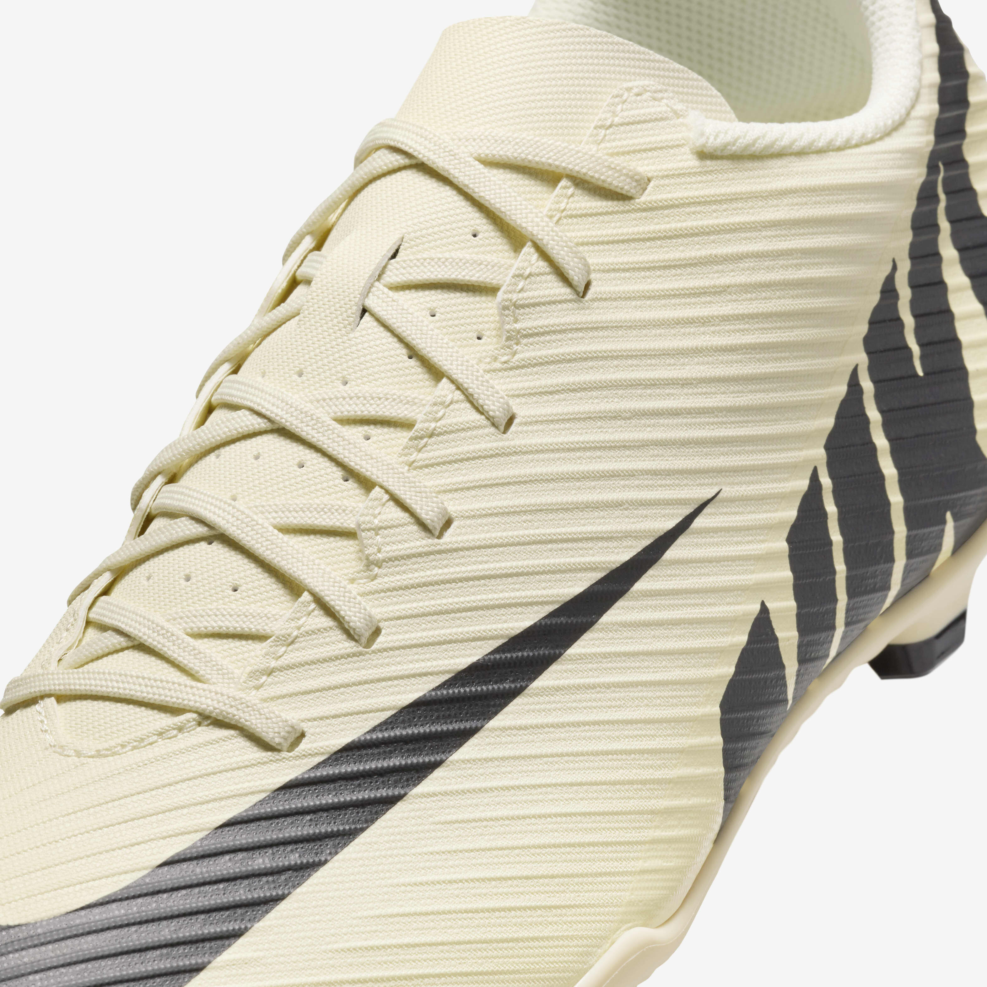 Nike Mercurial Vapor 15 Club image number 7