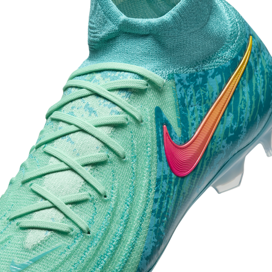 Nike 2025 phantom magista