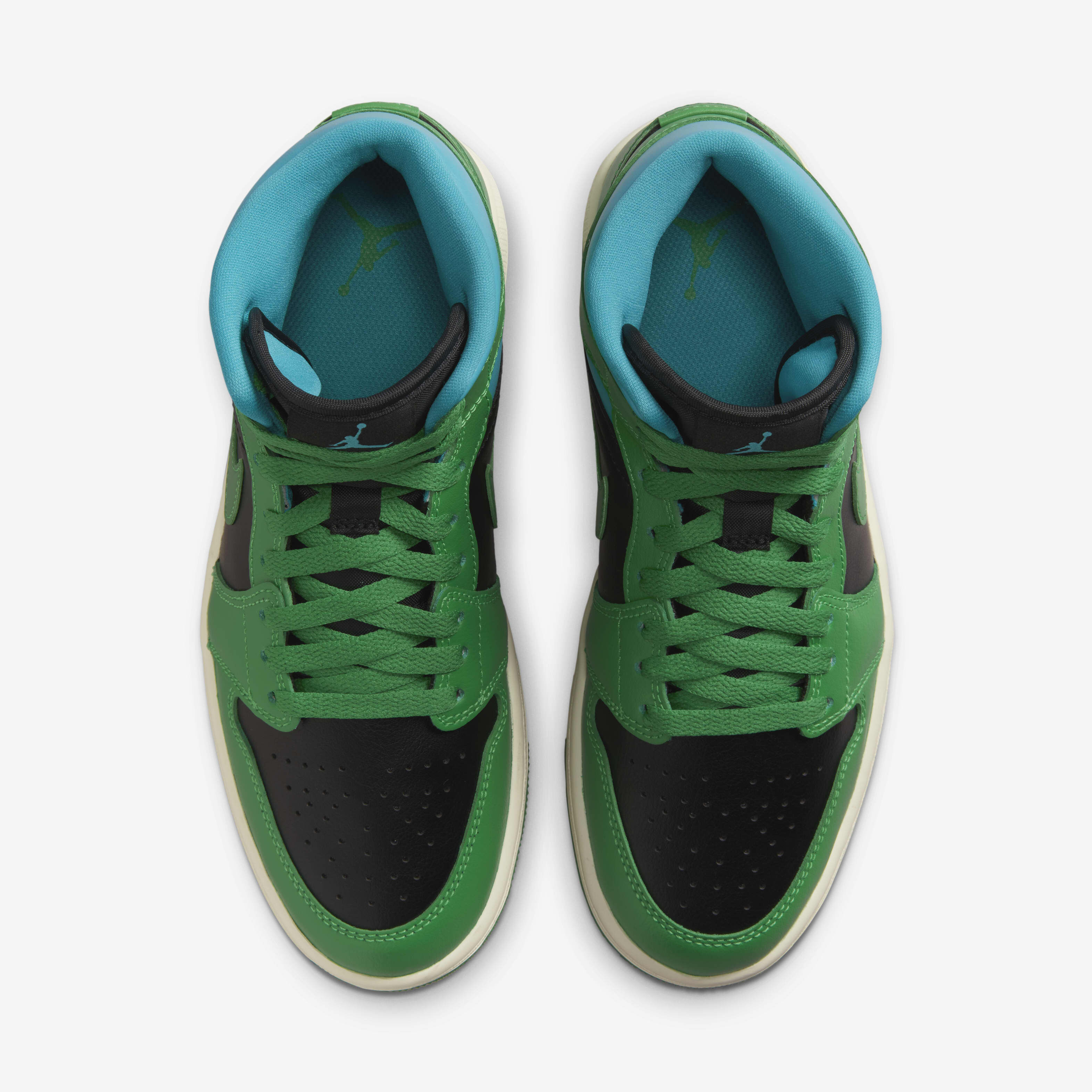 Air Jordan 1 Mid image number 3