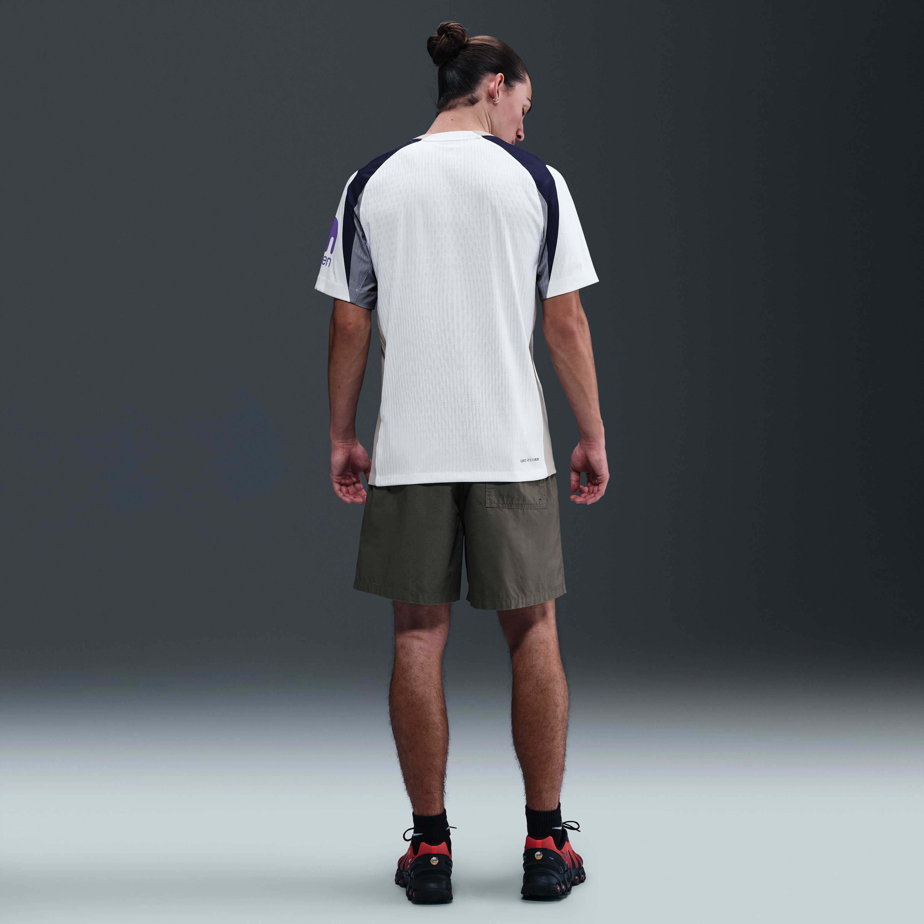 Tottenham Hotspur 2025/26 Match Home image number 4