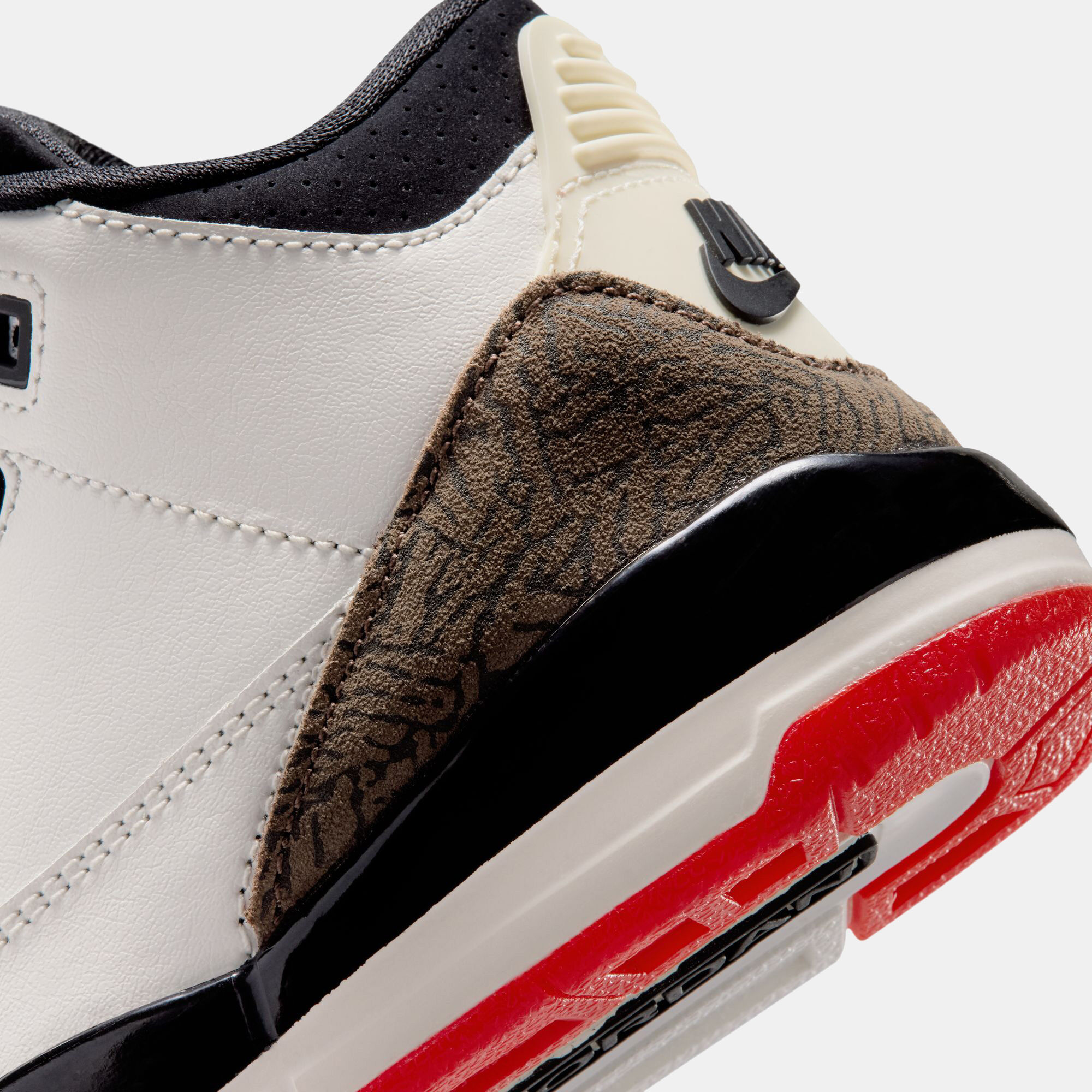 Jordan 3 Retro 'True Blue' image number 9