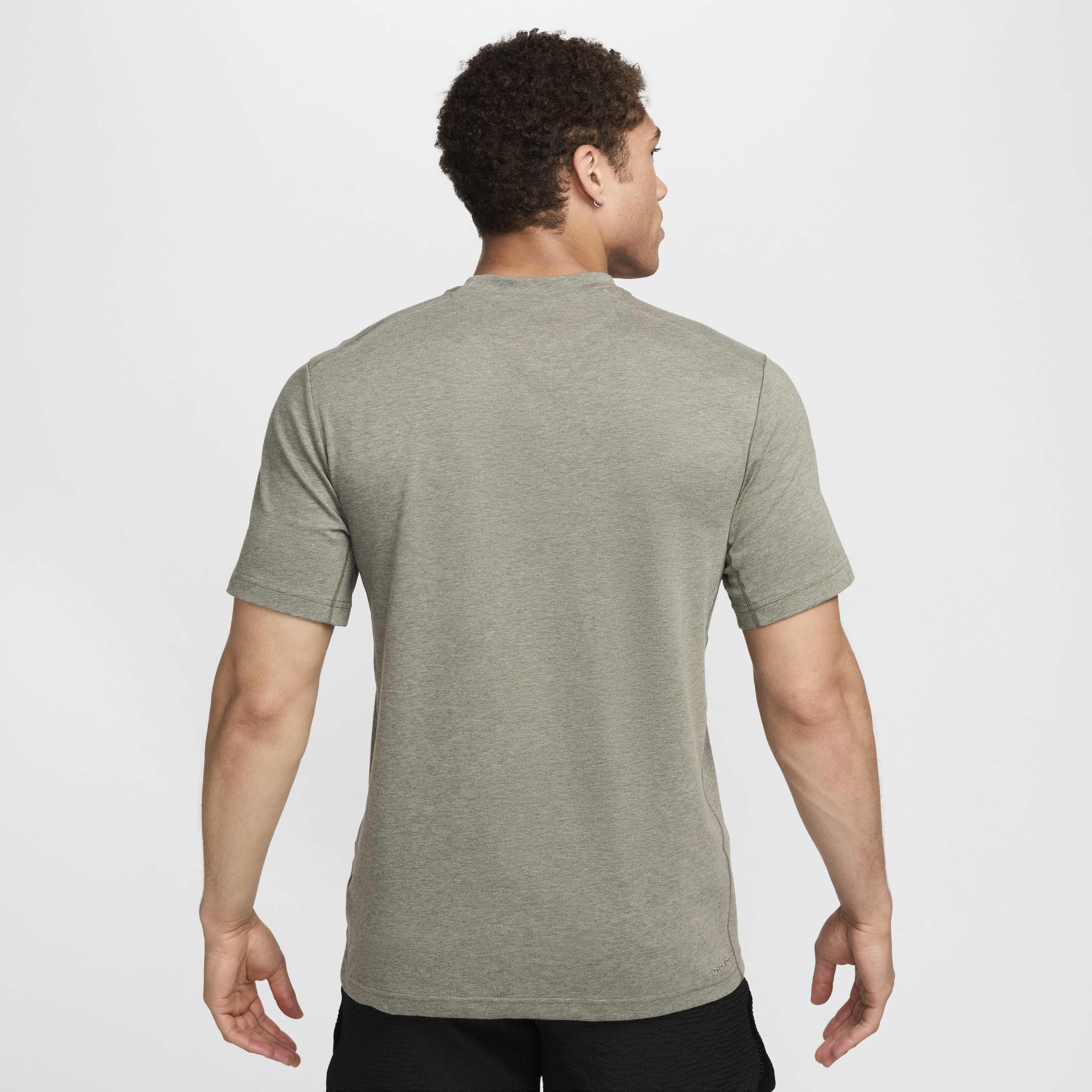 ★NIKE★PRIMARY SWOOSH DRI-FIT 半袖トップ★追跡可 Nike Primary Swoosh Men's Dri-FIT Short-Sleeve Versatile Top