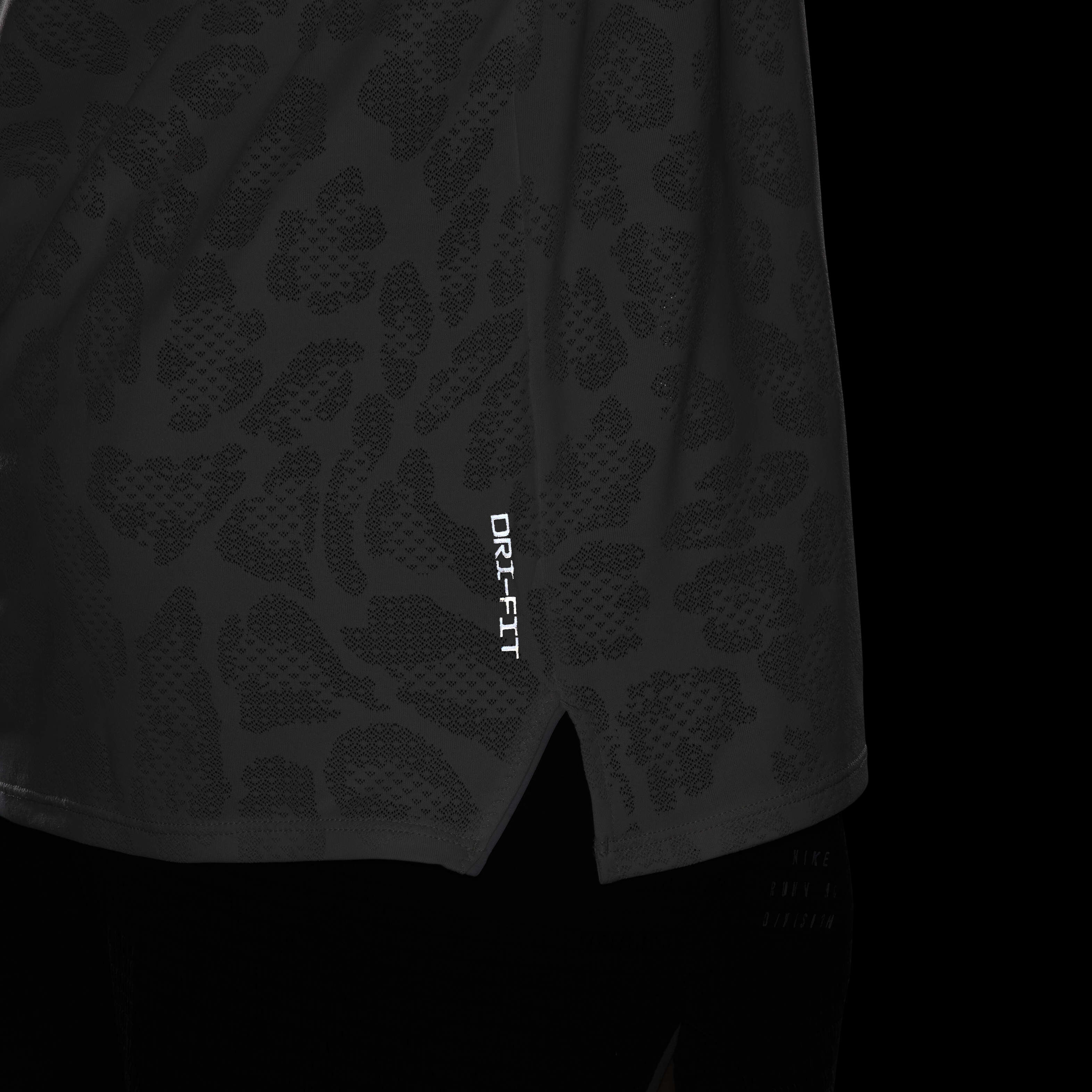 Nike Rise 365 Run Division image number 9