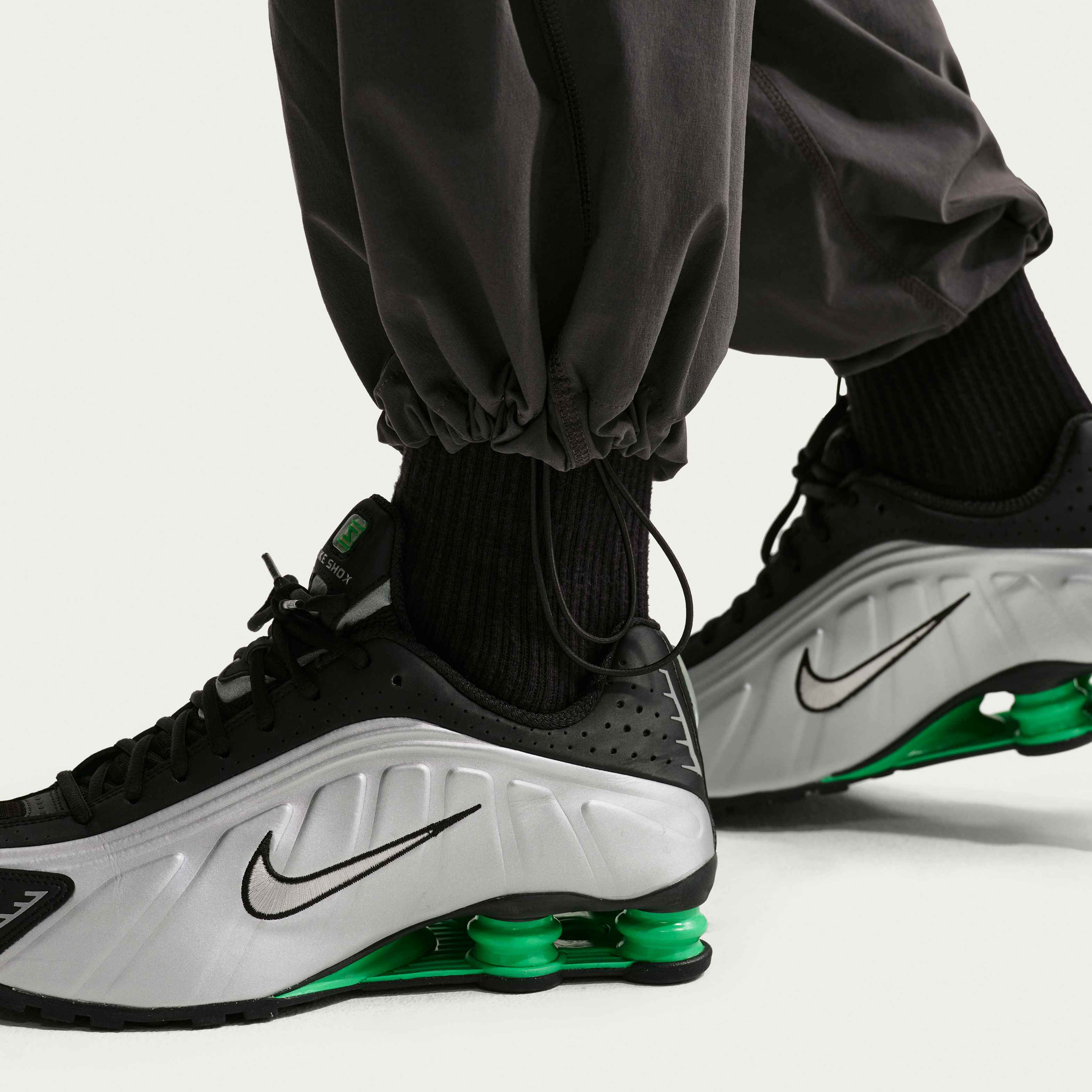 نايكي تك image number 6