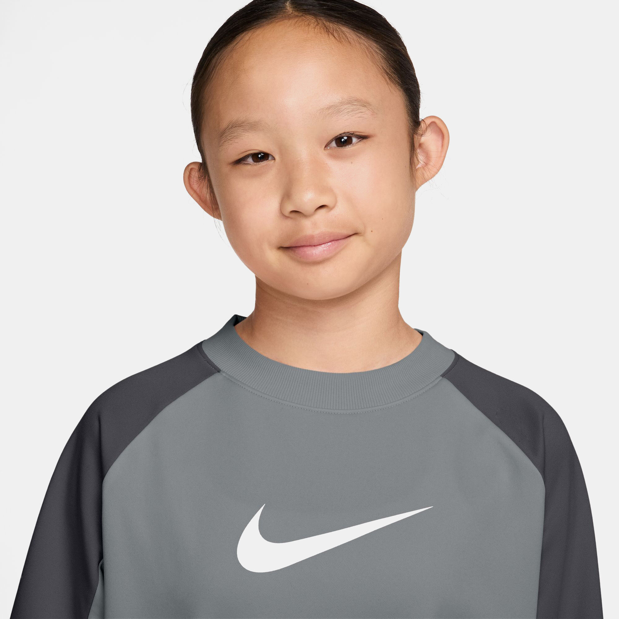 Nike Sportswear image number 2