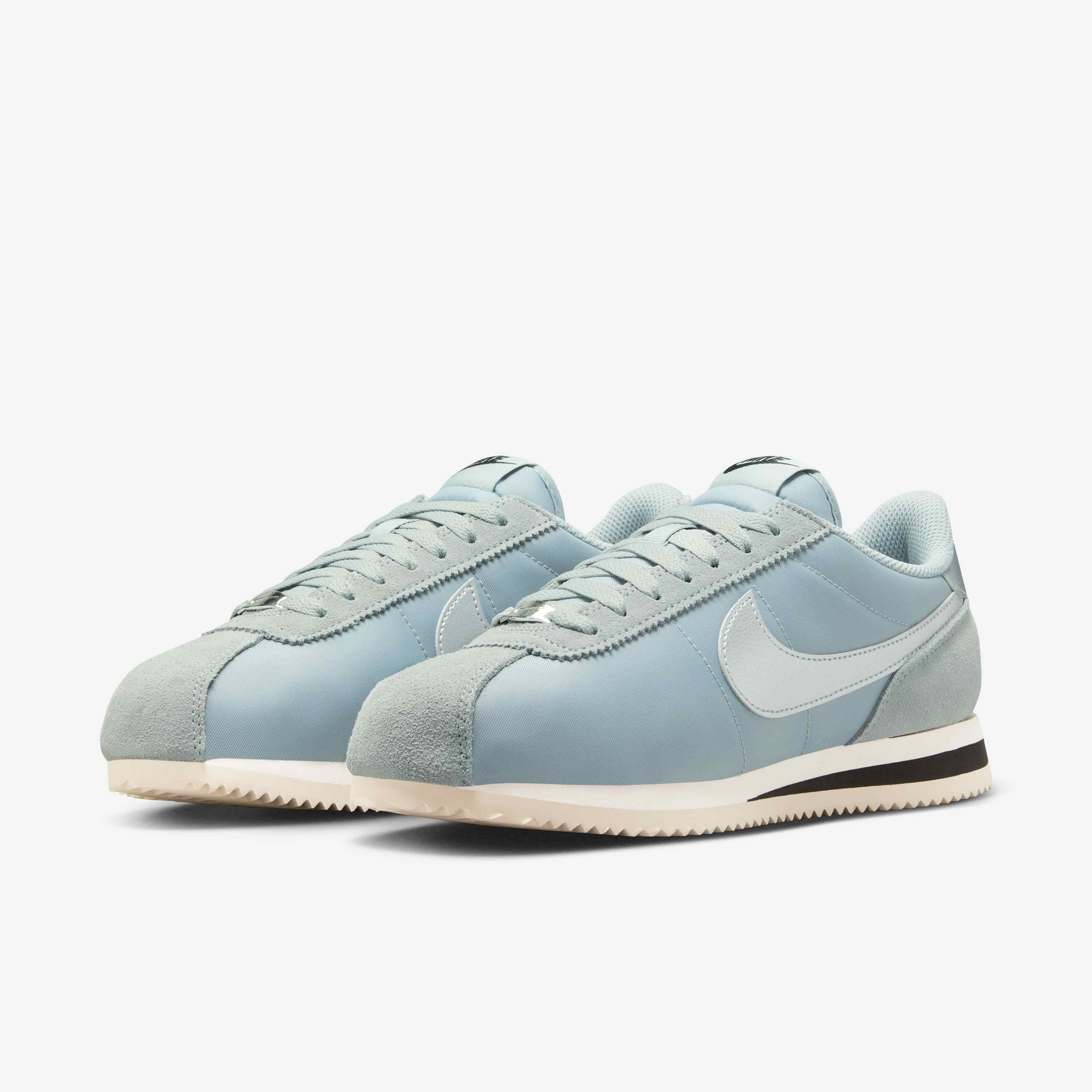 Nike Cortez Textile image number 4