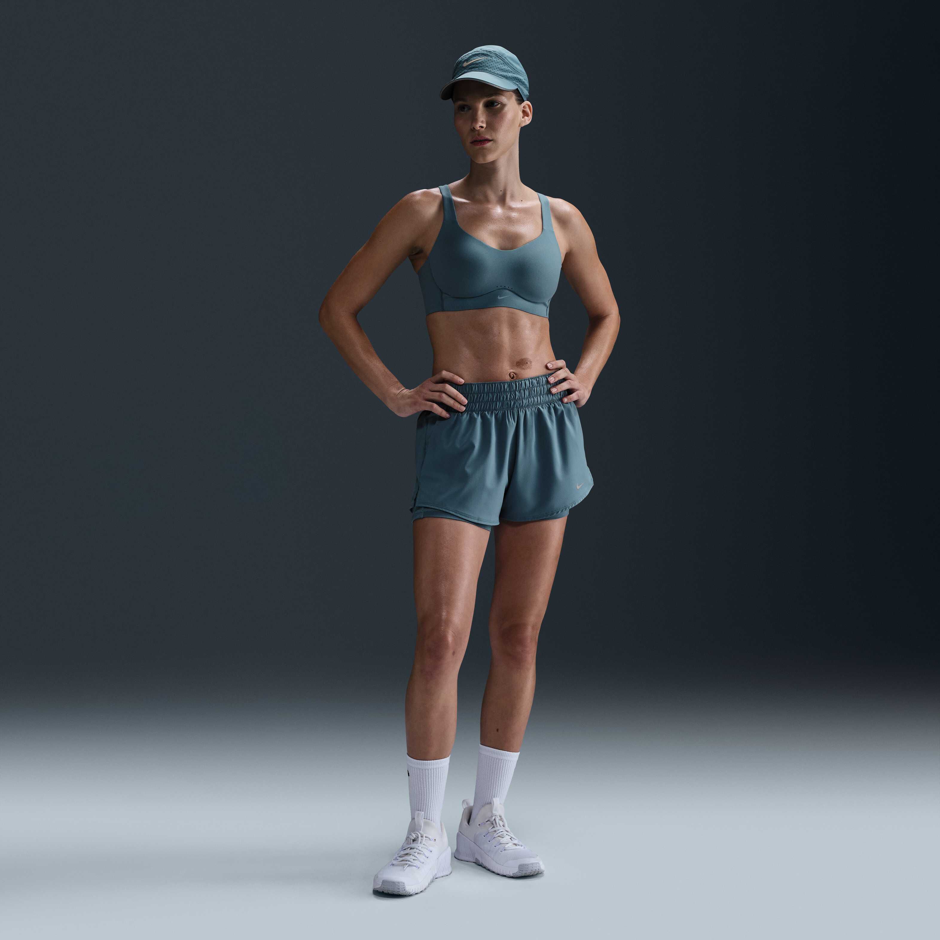 نايكي اليت بدعم مرتفع image number 3