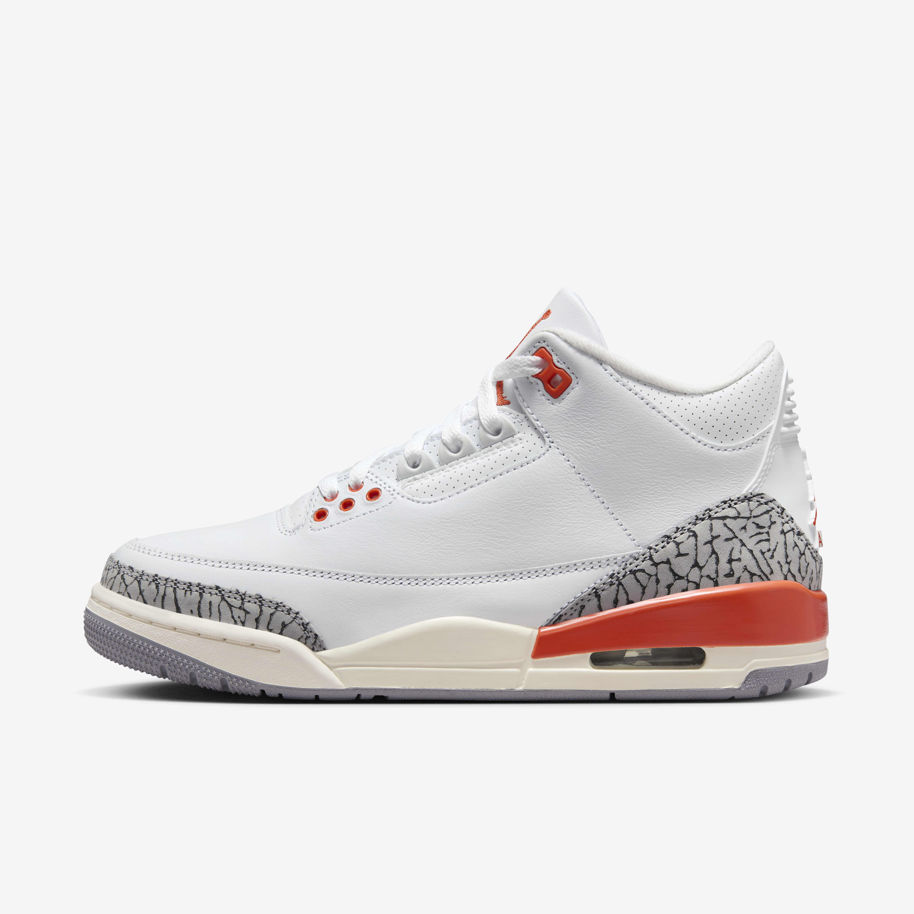 Buy Air Jordan 3 Retro Women s Shoes Nike Saudi Official