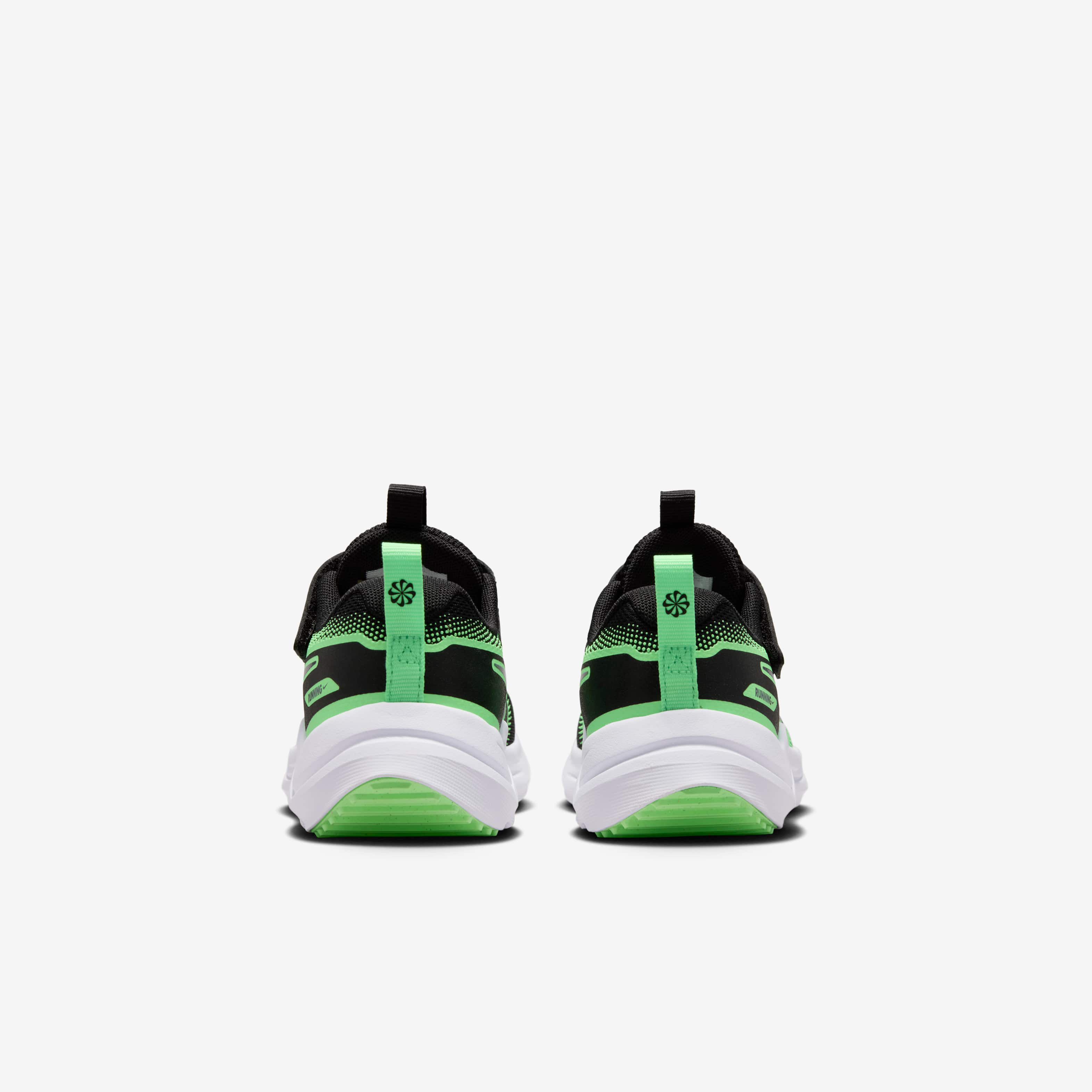 Nike Cosmic Runner image number 5