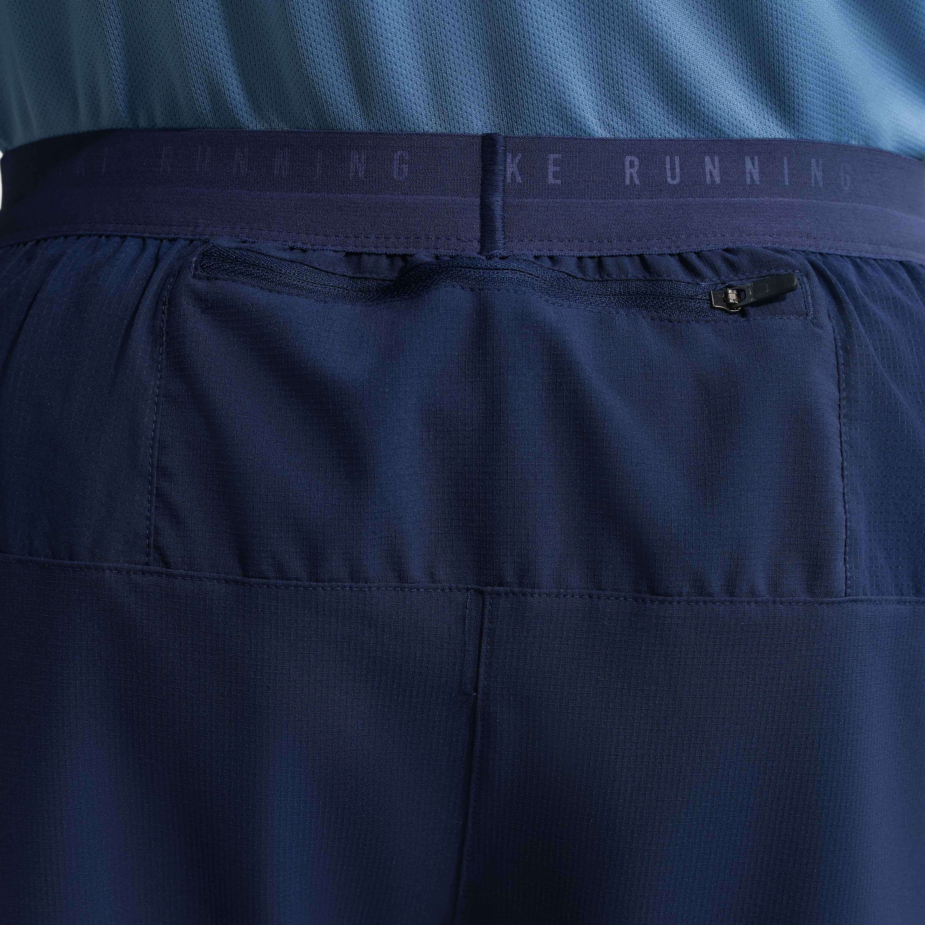 Nike Stride image number 2