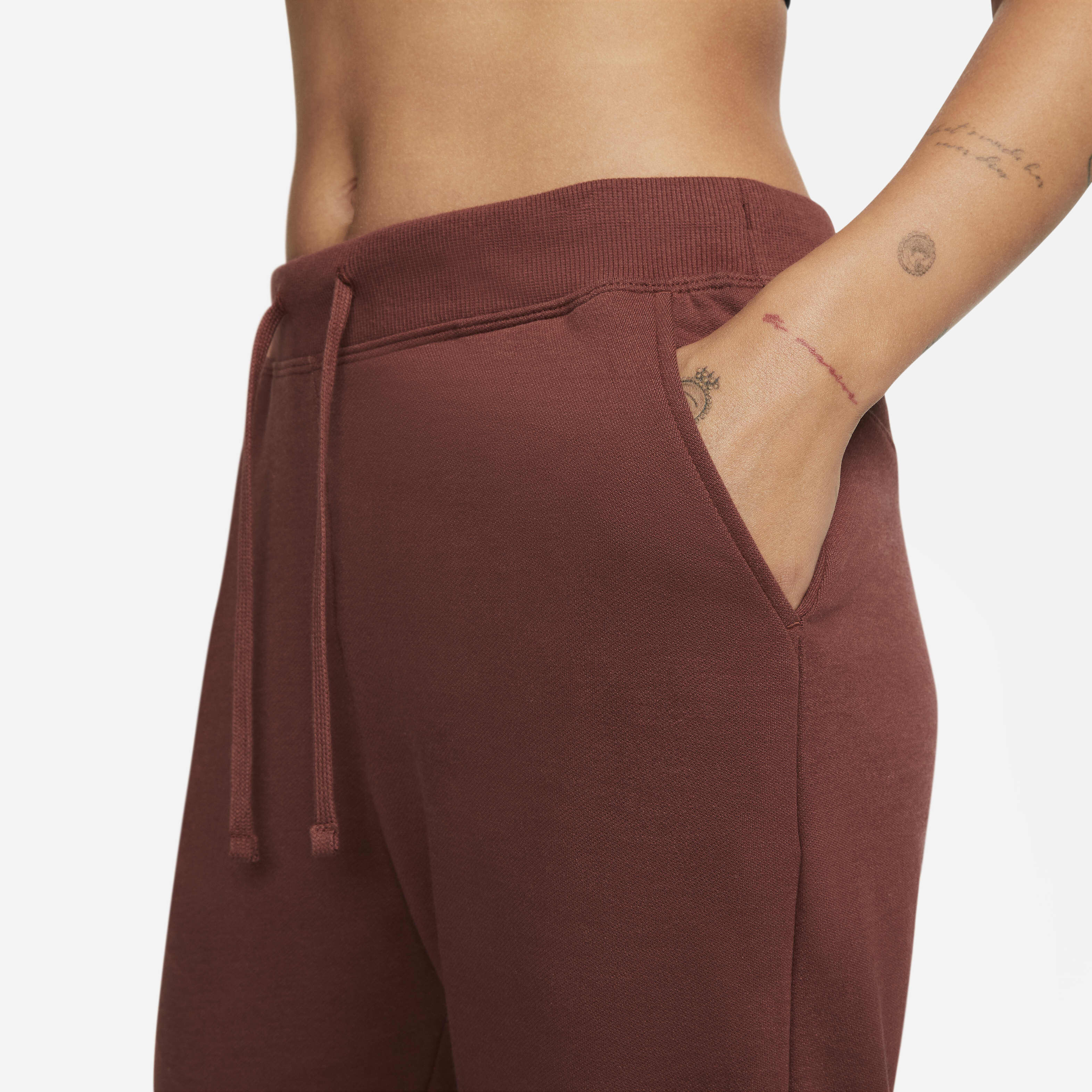 Nike Yoga Luxe image number 2