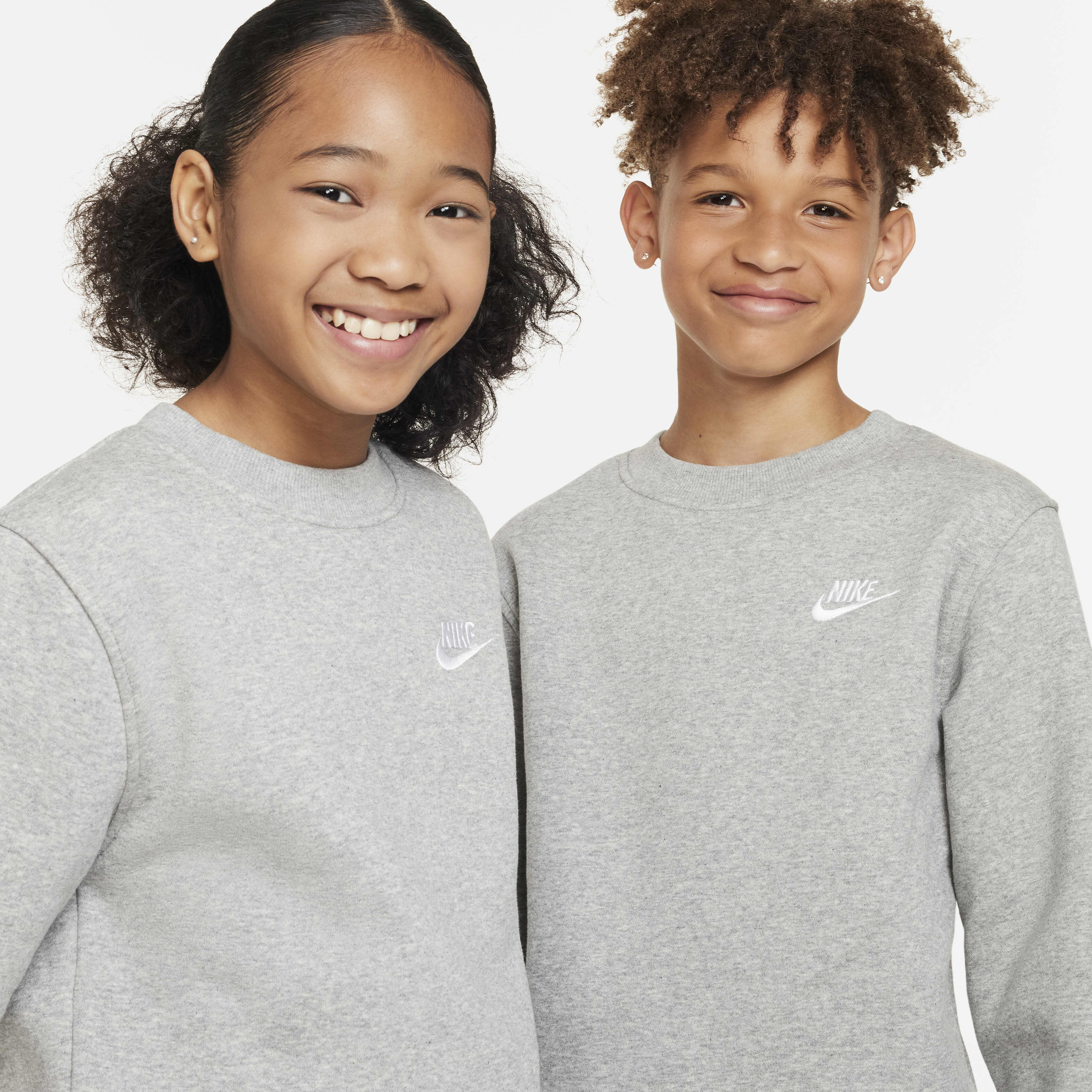 Nike crew neck kids shop